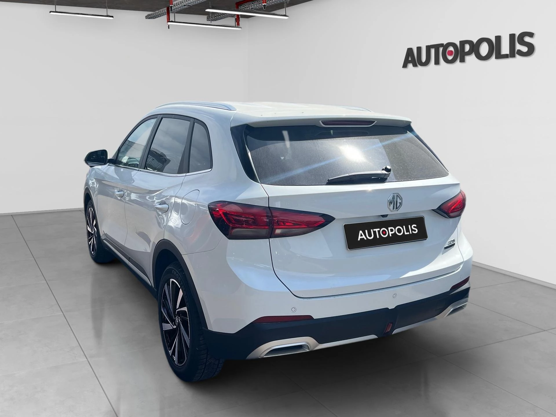 MG ZS Hybrid+ Luxury