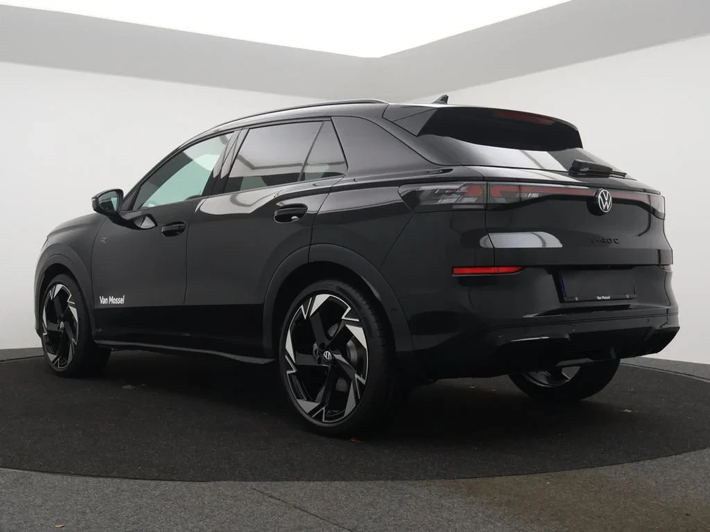 Volkswagen-T-Roc-image-5