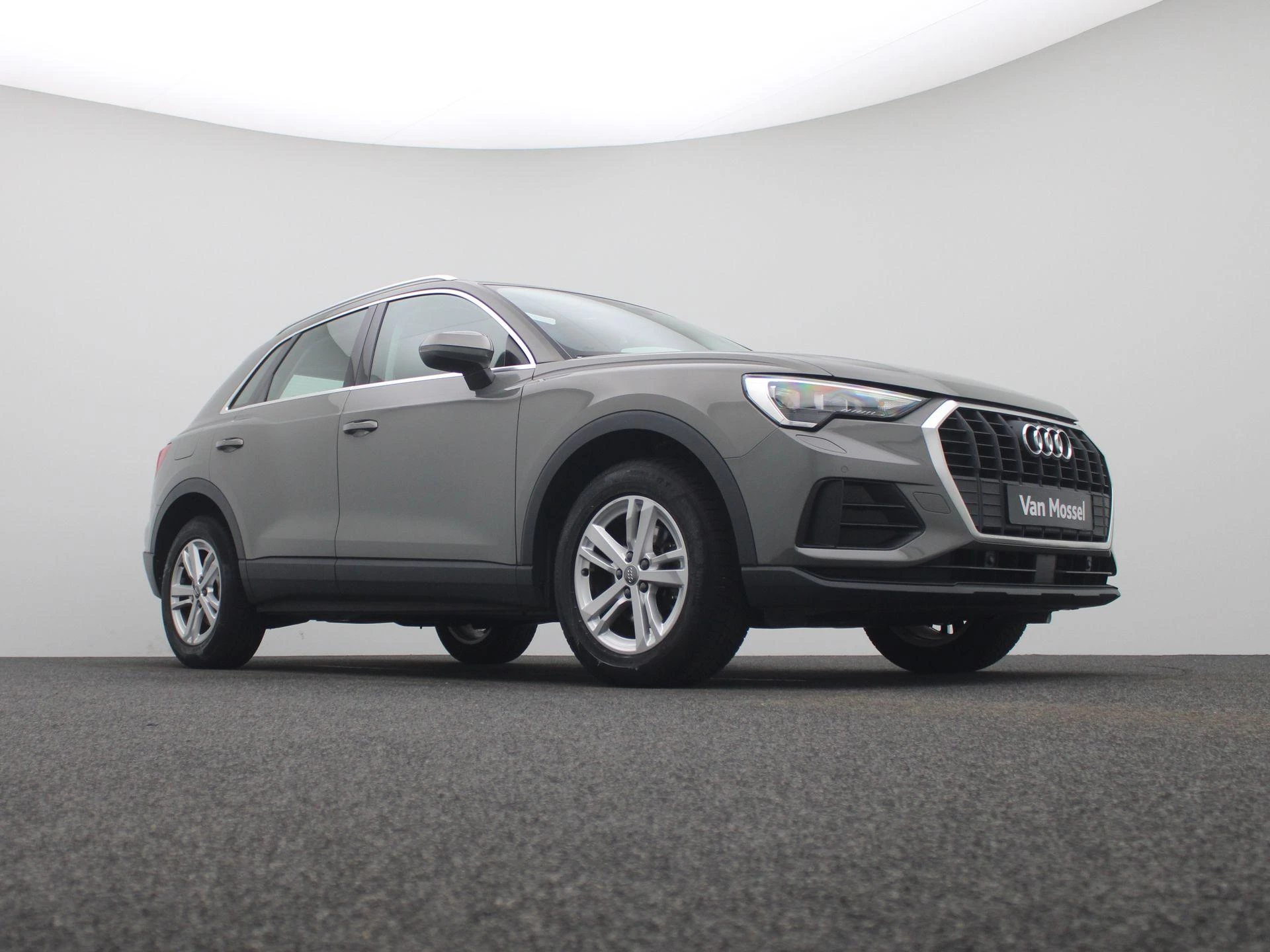 Audi Q3 35 TFSI S tronic Bus. Ed. Attraction