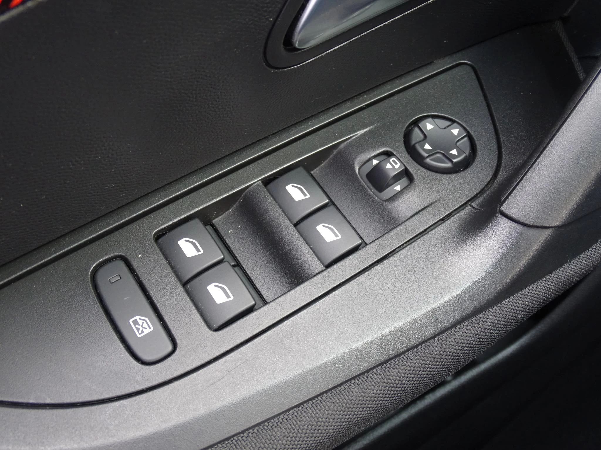 Peugeot-2008-image-20