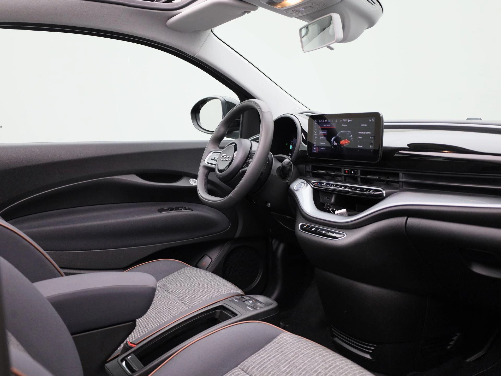 Fiat-500e-image-33