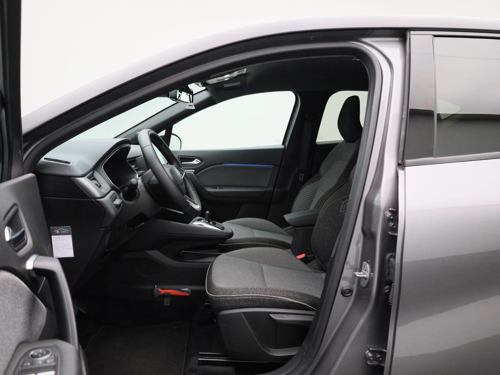 Renault-Captur-image-8
