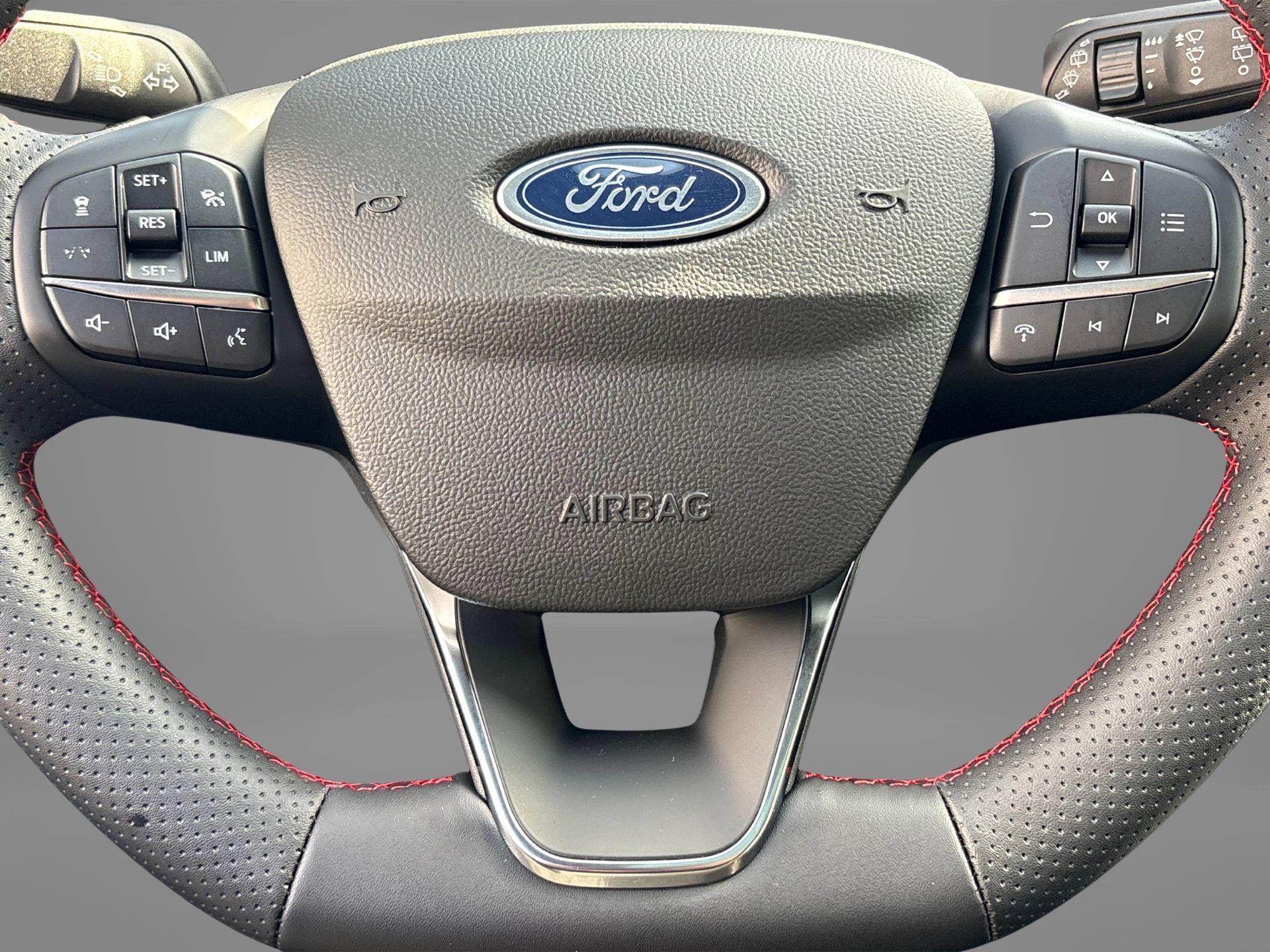 Ford Kuga 2.5 PHEV ST-Line X