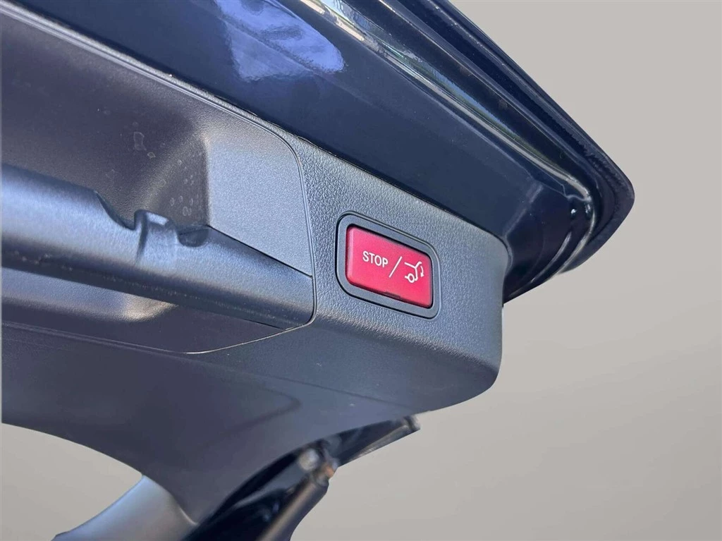 Mercedes-Benz-EQB-image-23