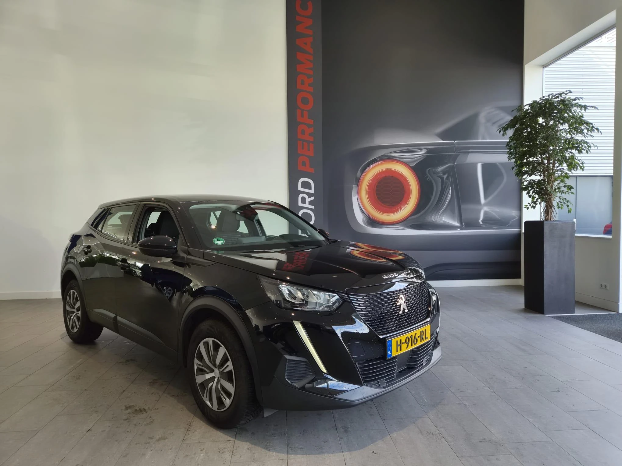 Peugeot-2008-image-3