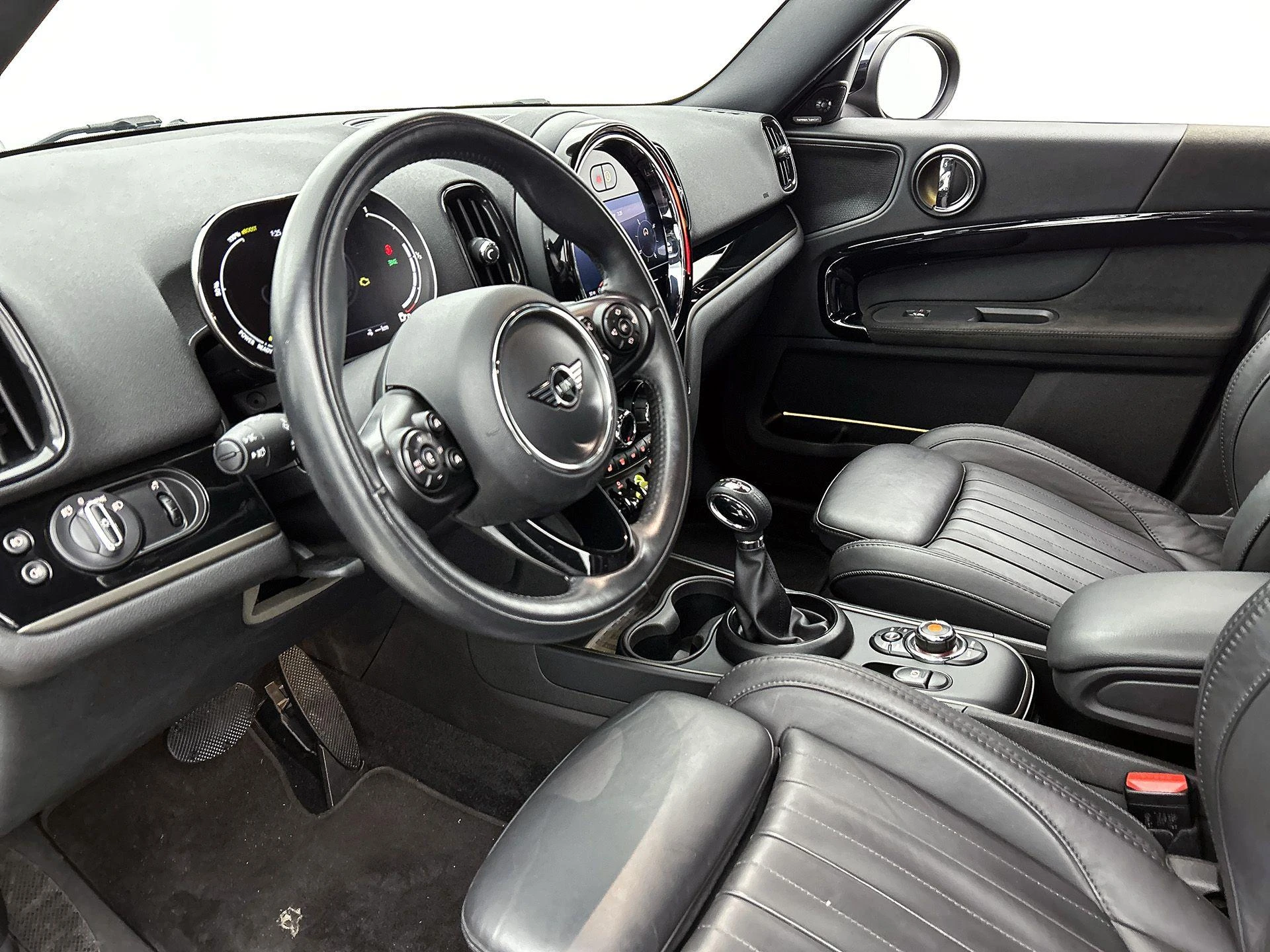 MINI-Countryman-image-19
