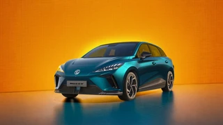MG MG4 64 kWh Premium