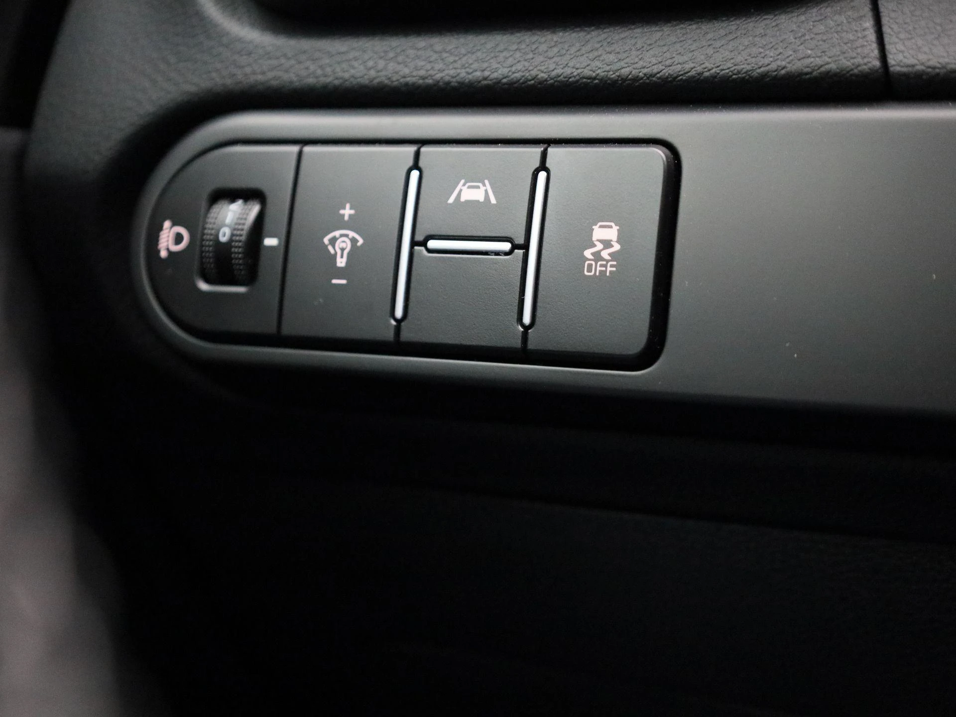 Kia Ceed - 26