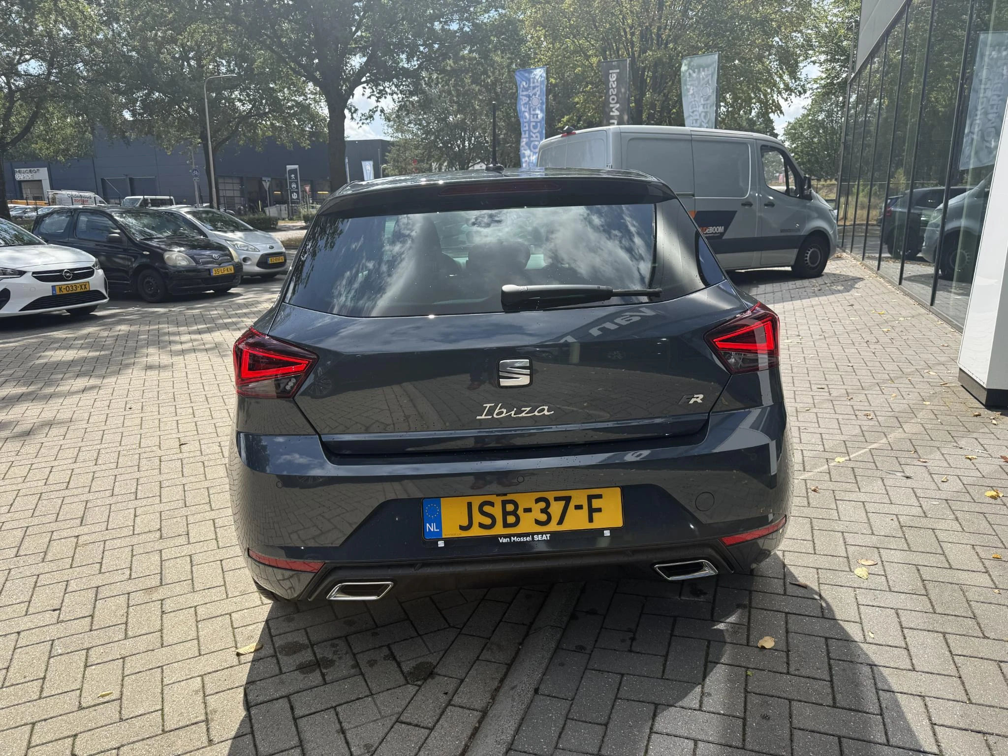 SEAT-Ibiza-image-1