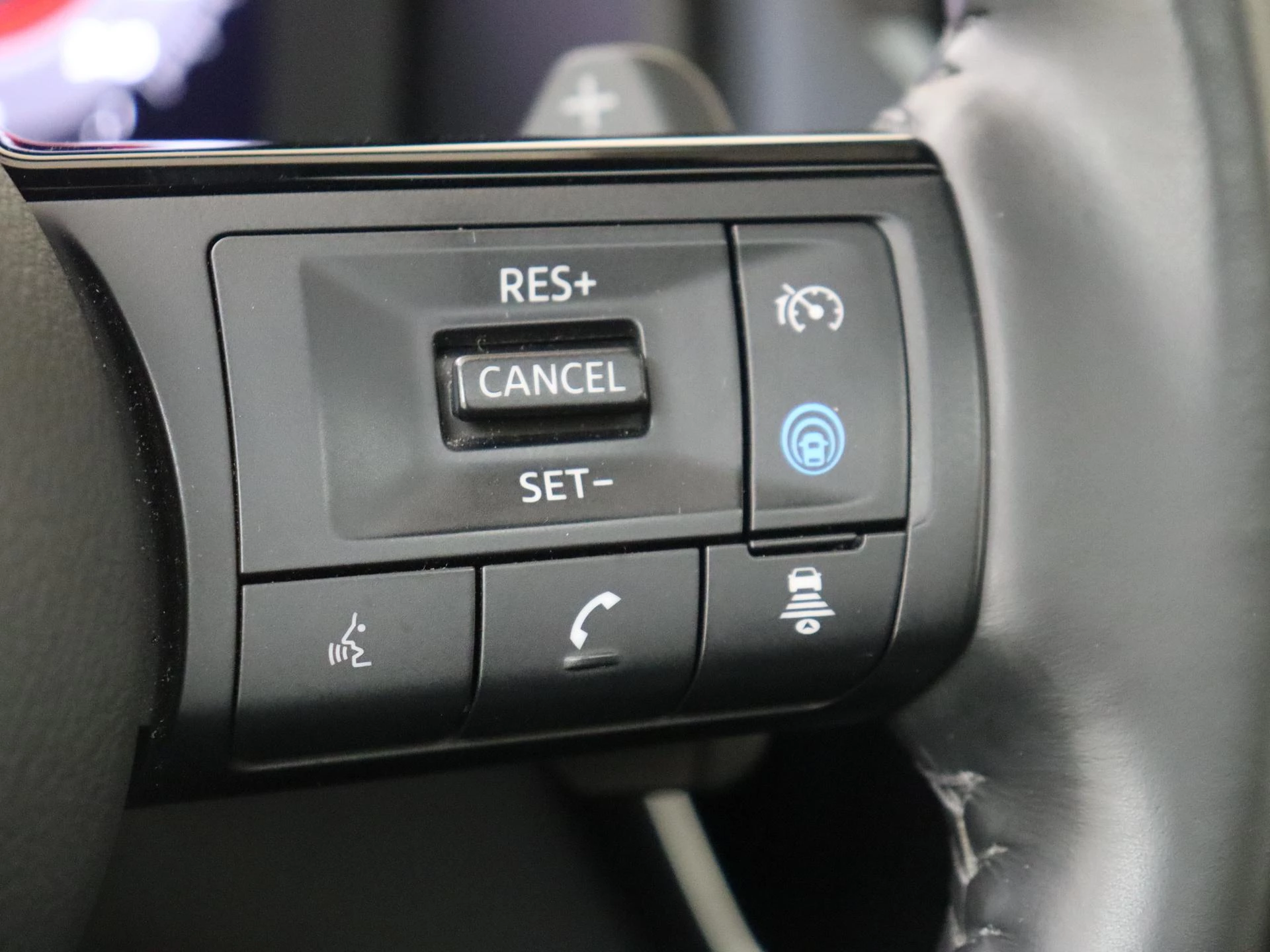 Nissan-QASHQAI-image-17