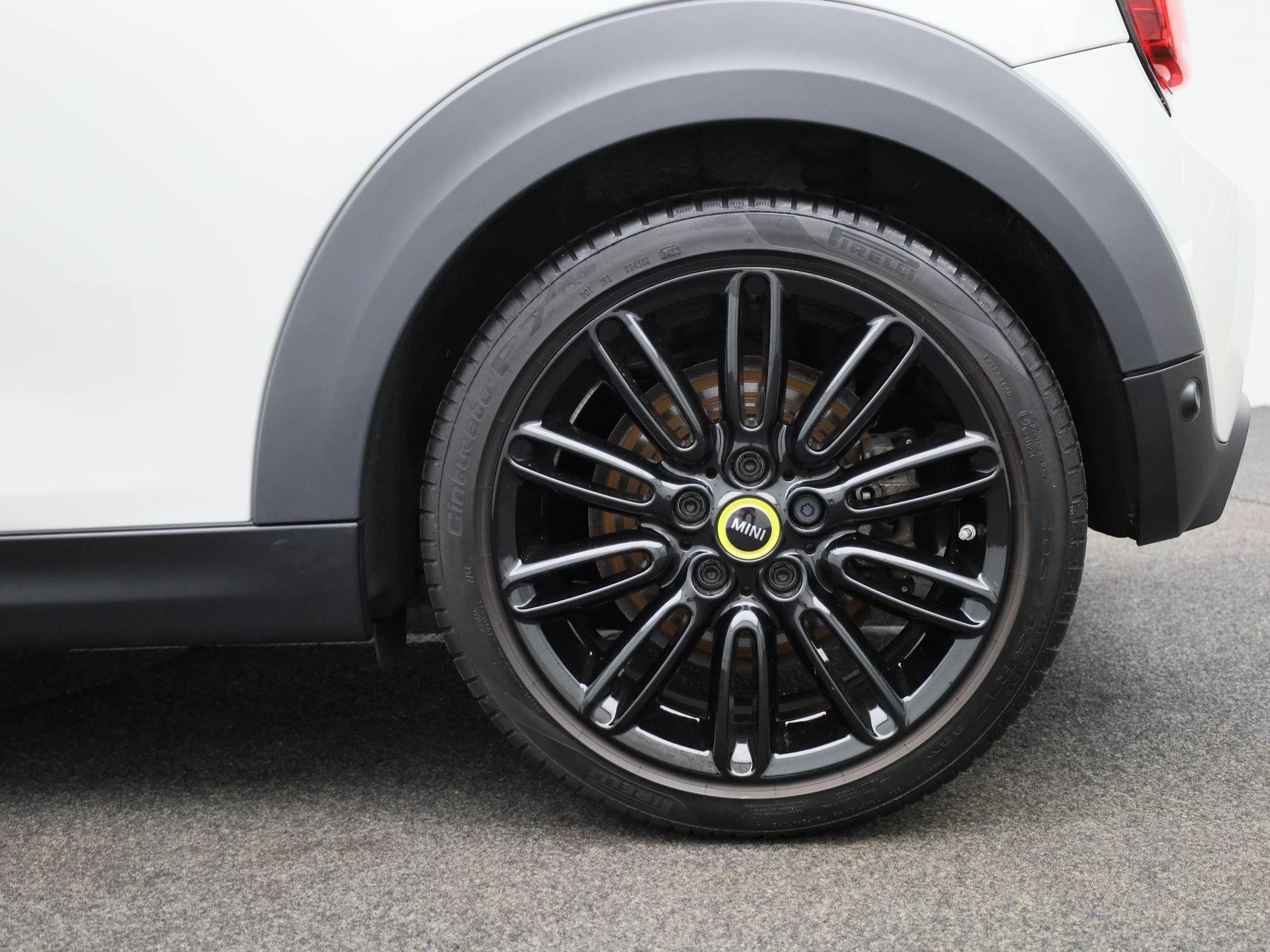 MINI-Electric-image-12