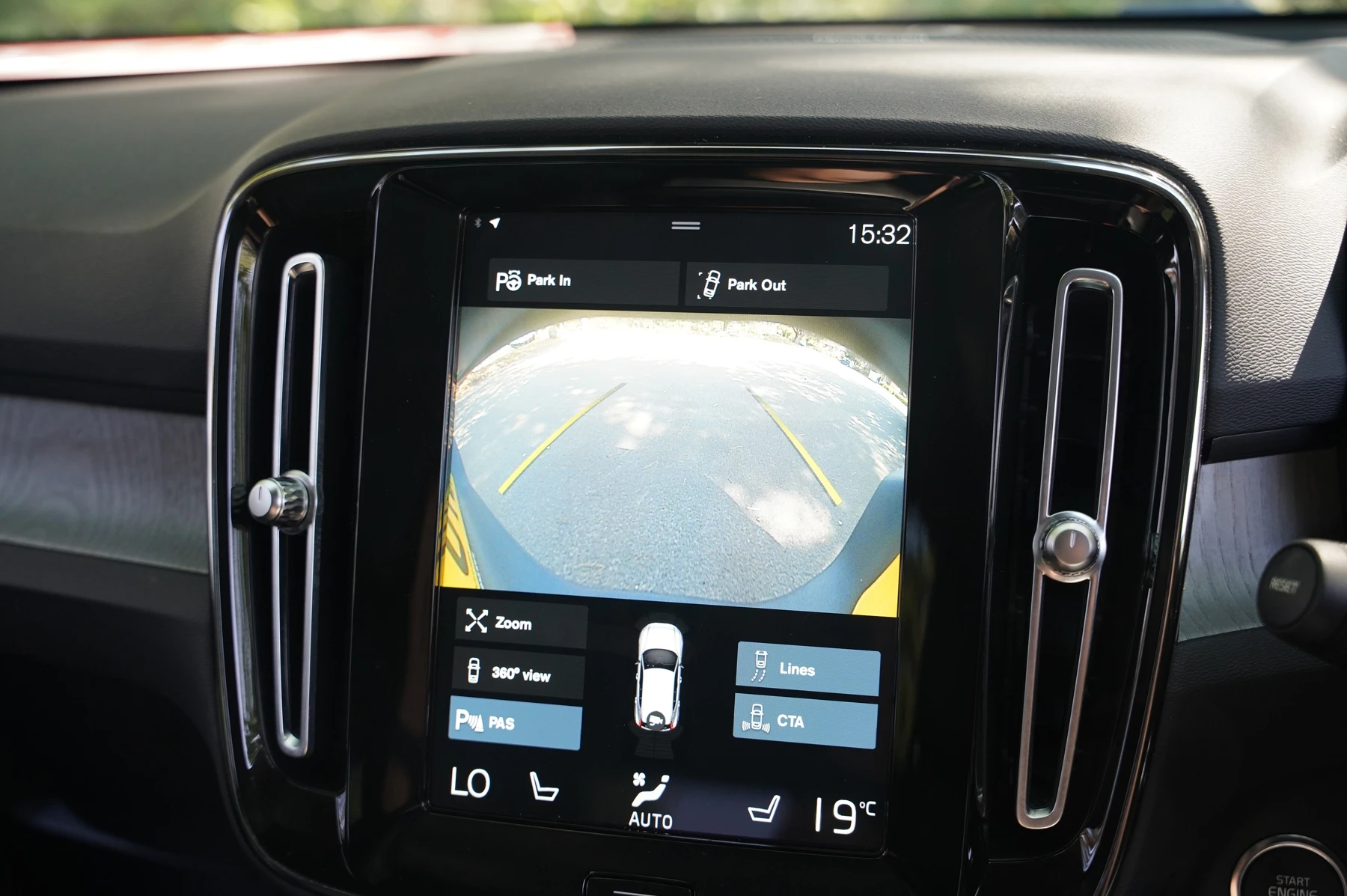 Volvo-XC40-image-19