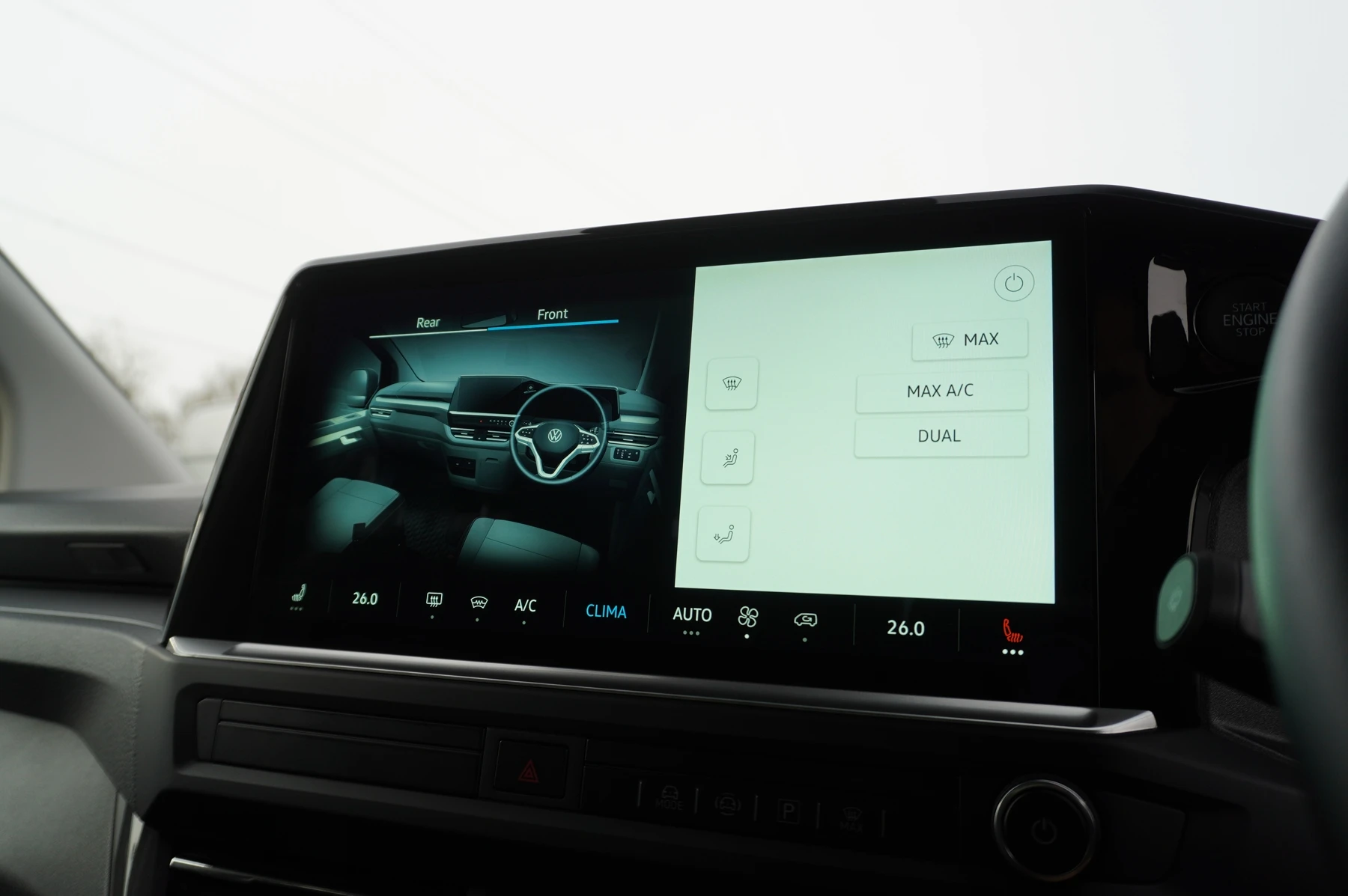 Volkswagen-Transporter-image-16