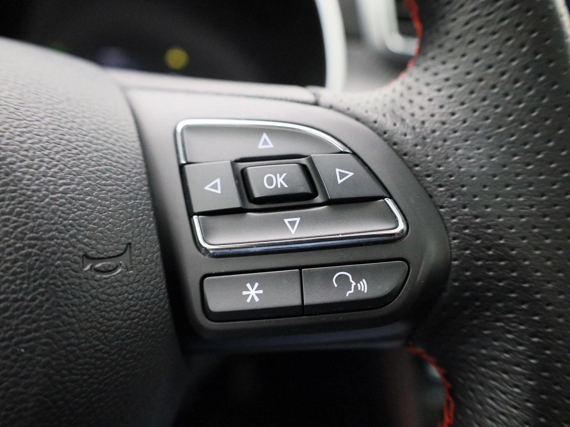 MG-ZS EV-image-17