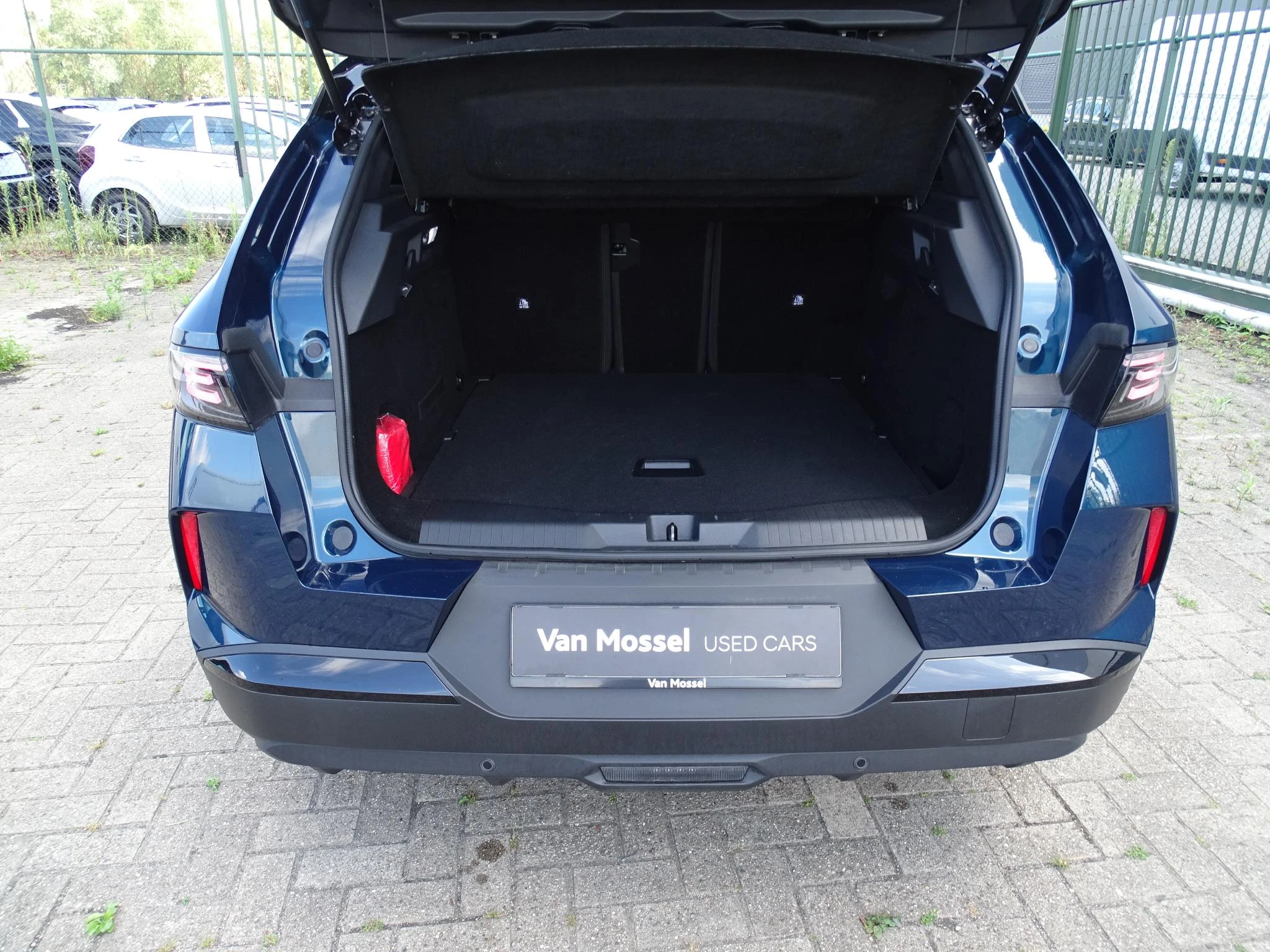 Opel-Grandland-image-11