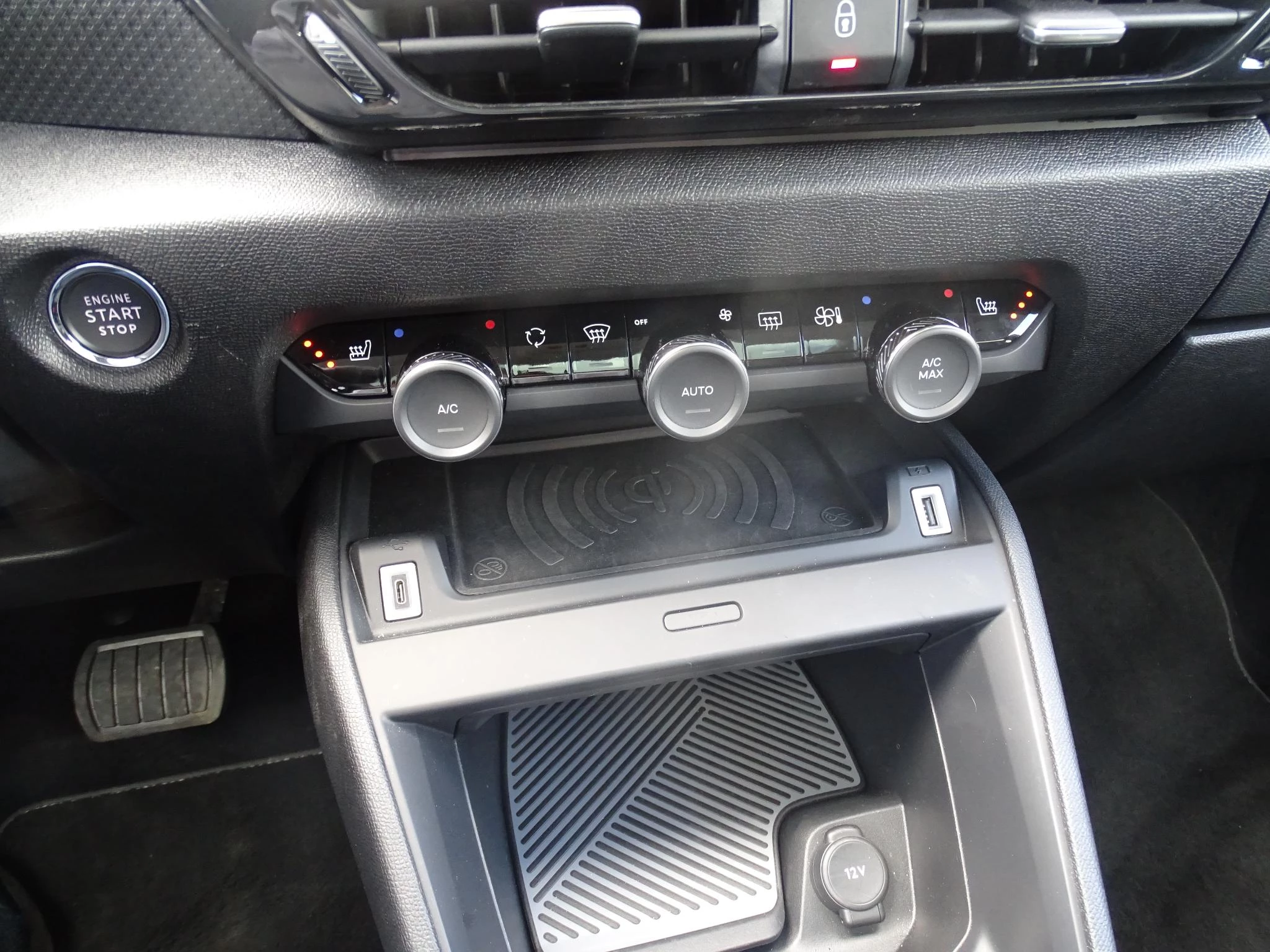 Citroën C4 1.2 Hybride 136 ë-DCS6 MAX