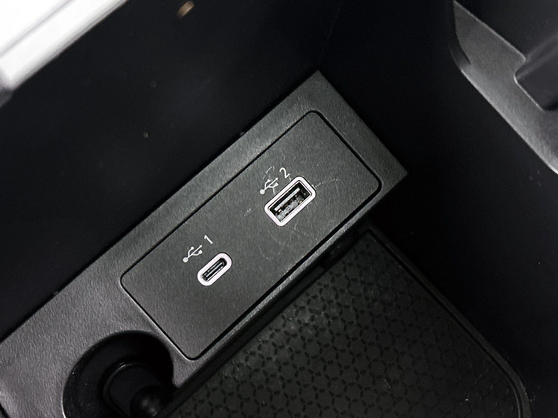 Nissan-QASHQAI-image-34