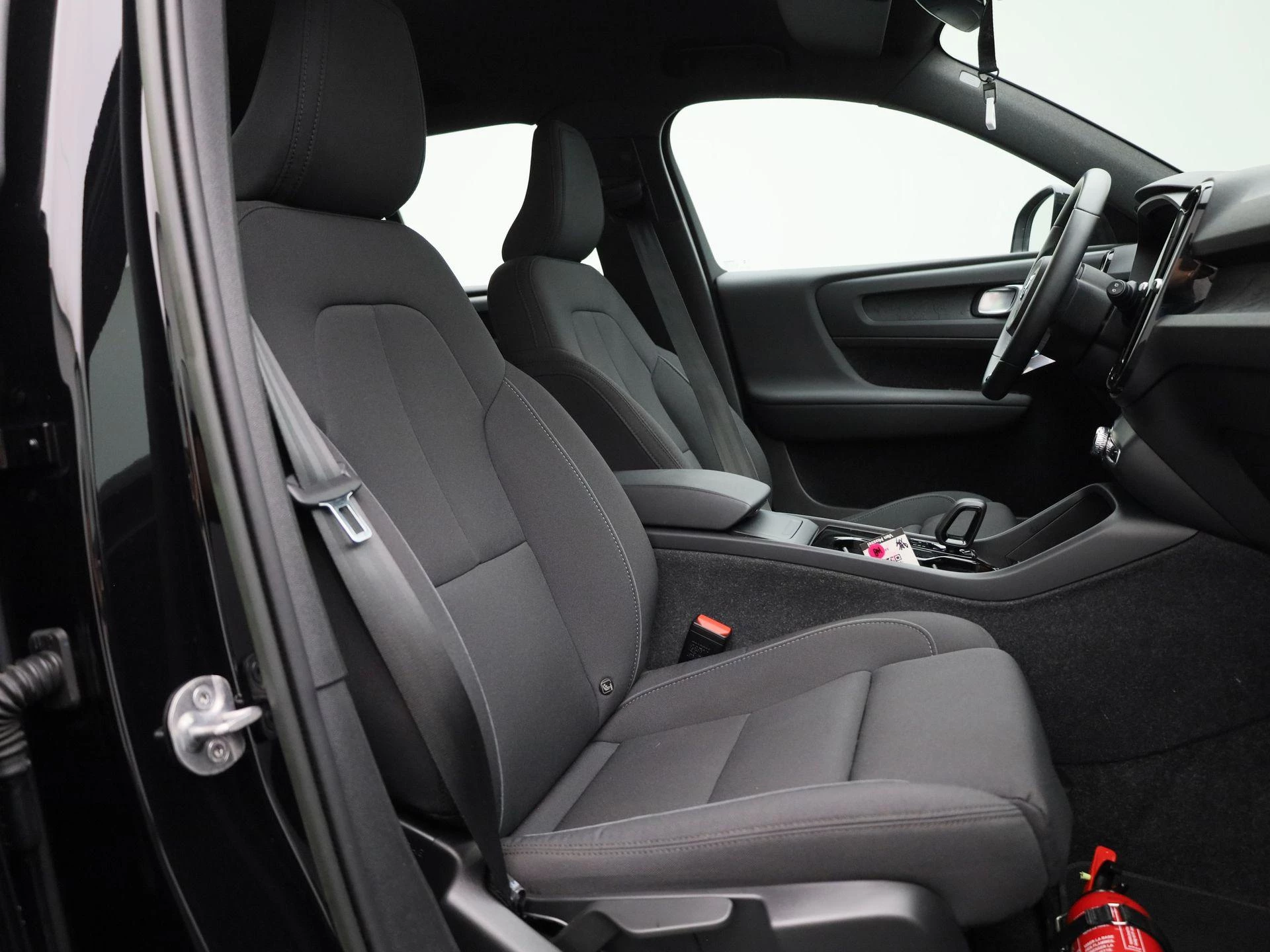 Volvo-XC40-image-33