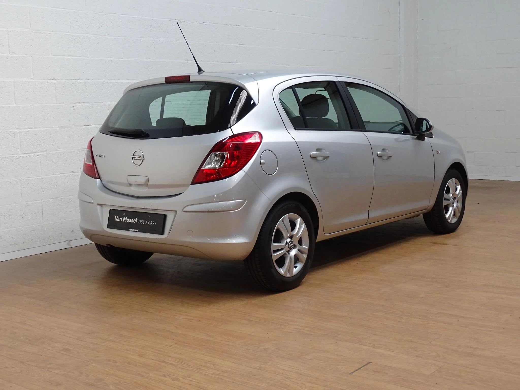 Opel Corsa 1.2 Enjoy