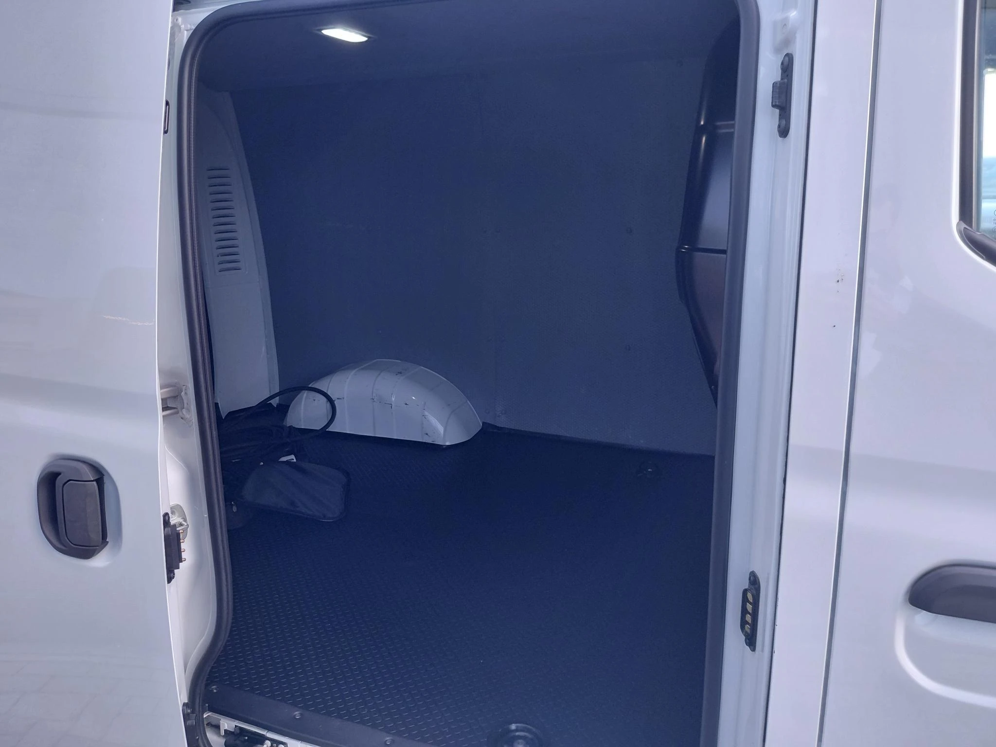 Maxus-eDeliver3-image-7