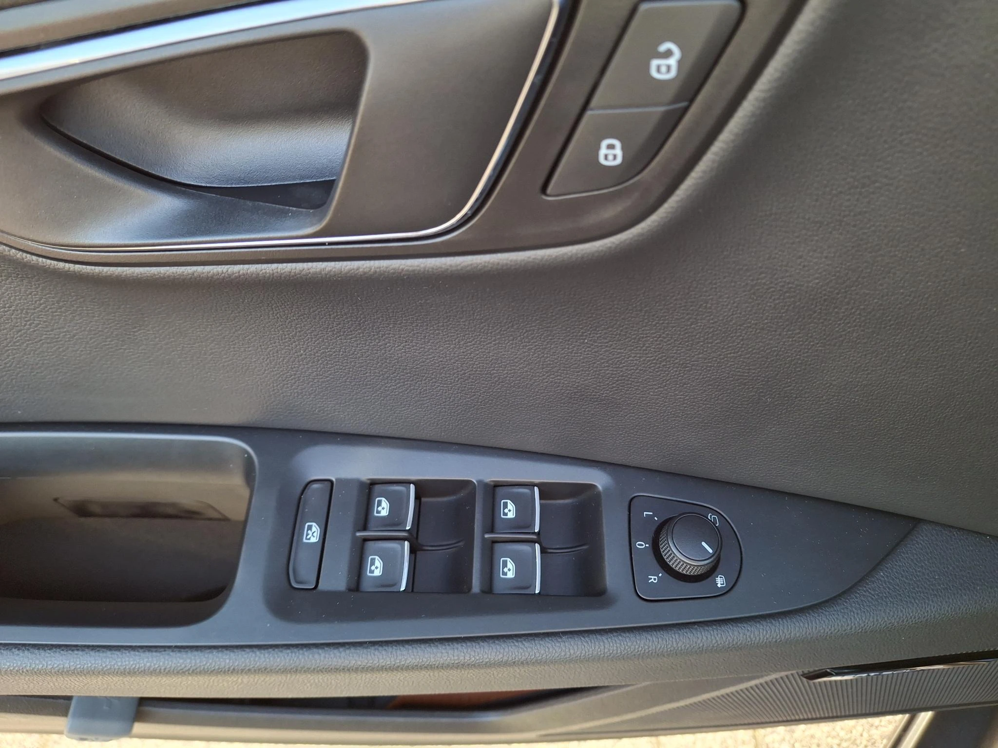 SEAT-Leon-image-17