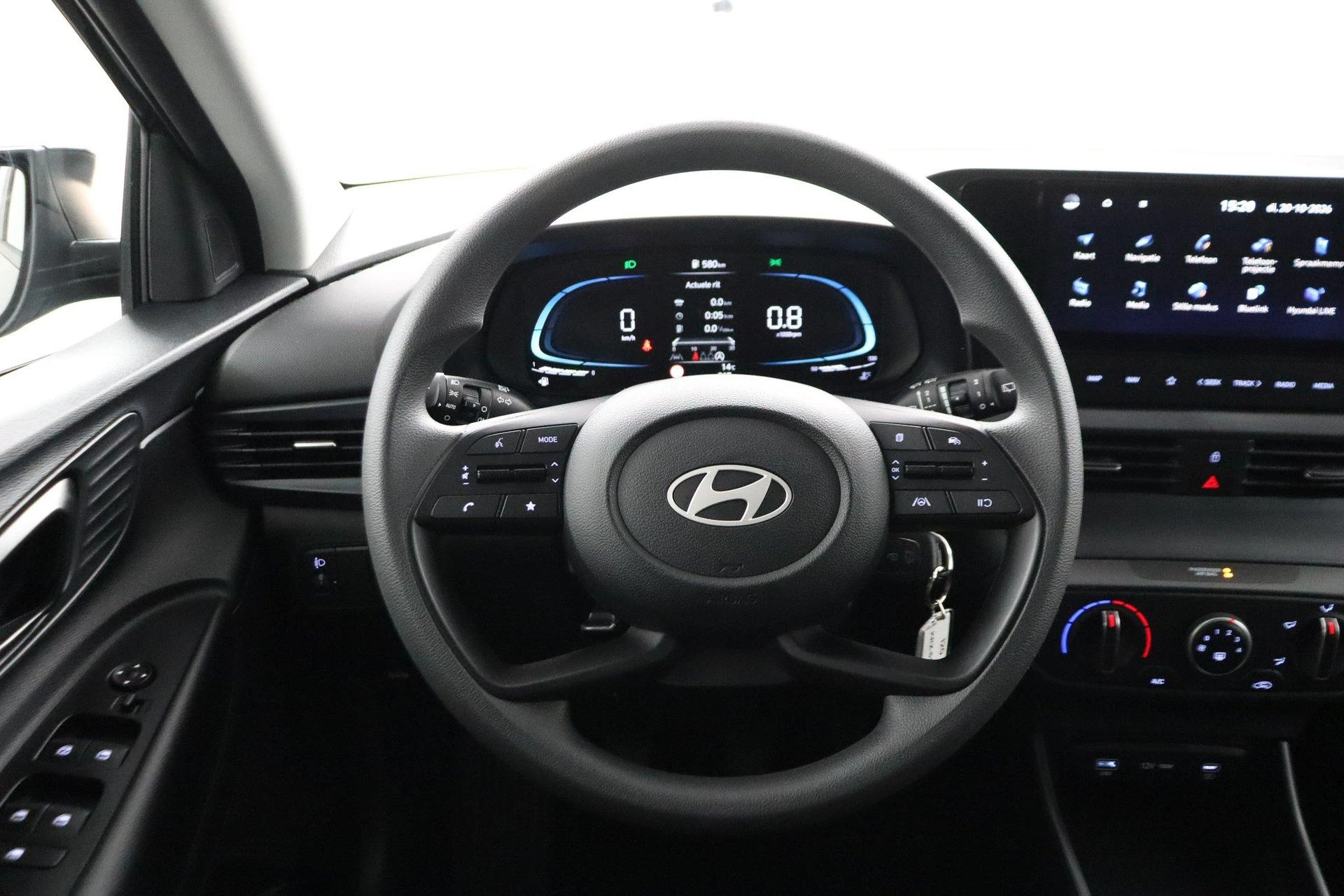 Hyundai-i20-image-48