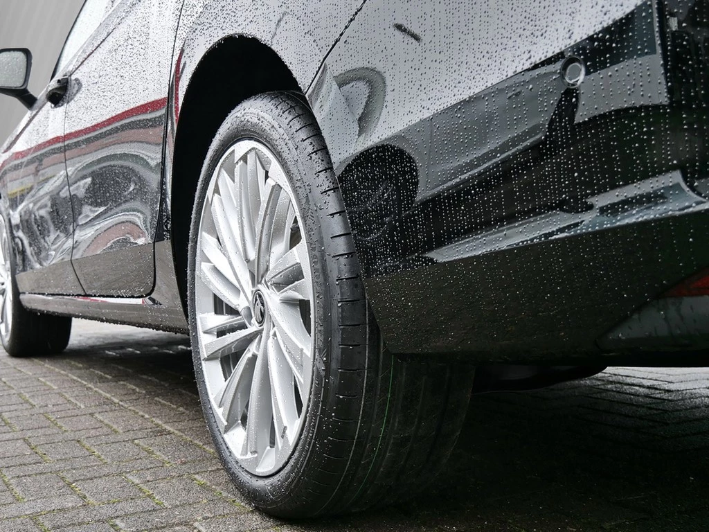 Škoda Superb UPE br. 61.550,- Combi L6K 2.0 l TDI 110 kW / 150 PS