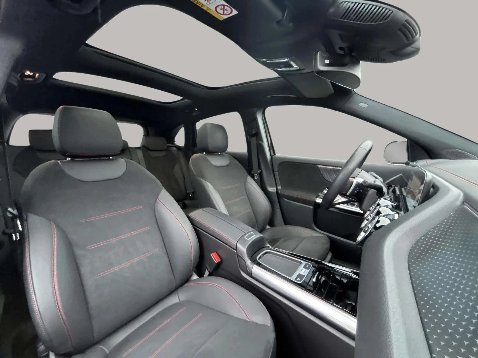 Mercedes-Benz-EQA-image-12