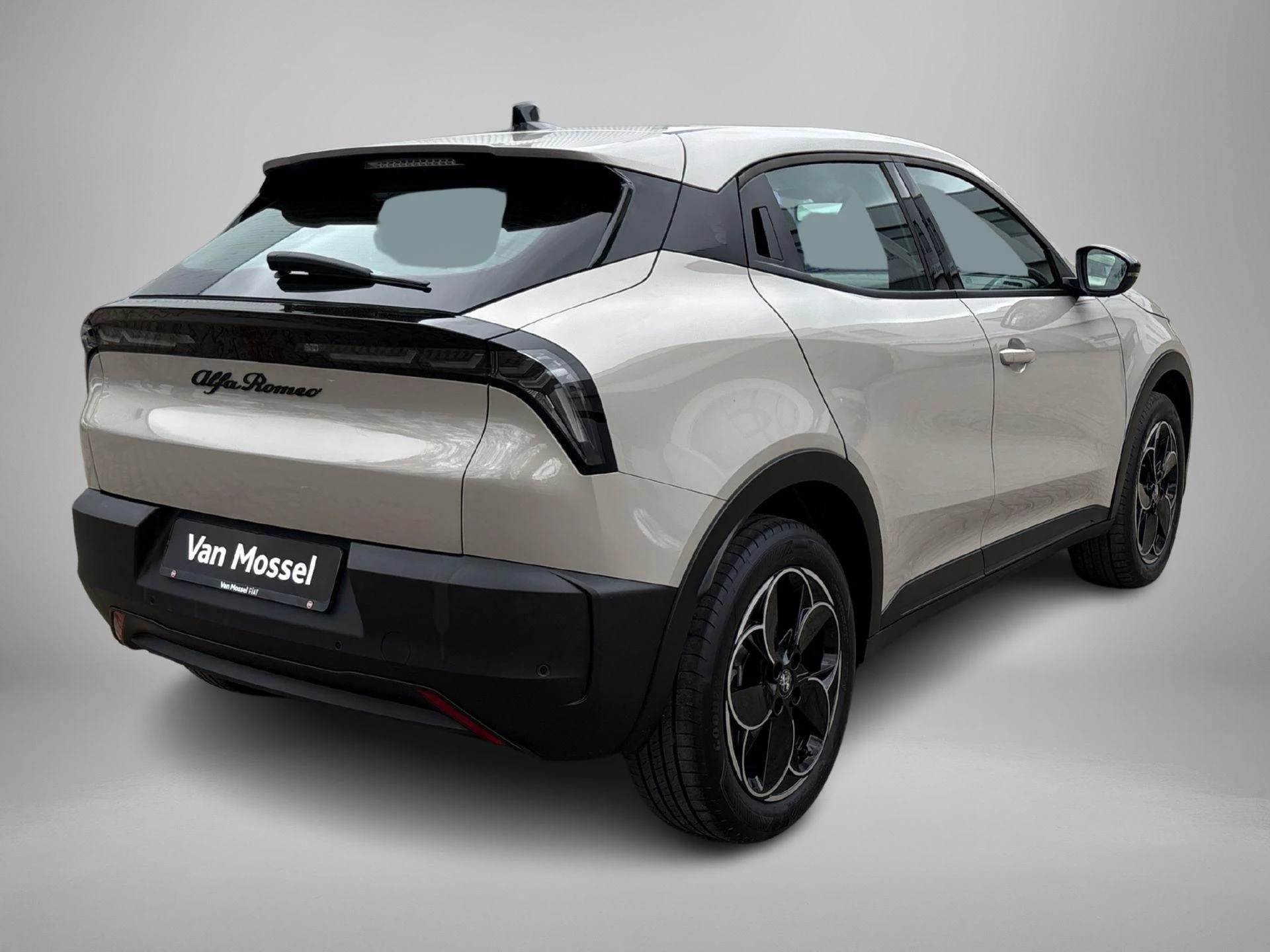 Alfa Romeo Junior Elettrica 54 kWh