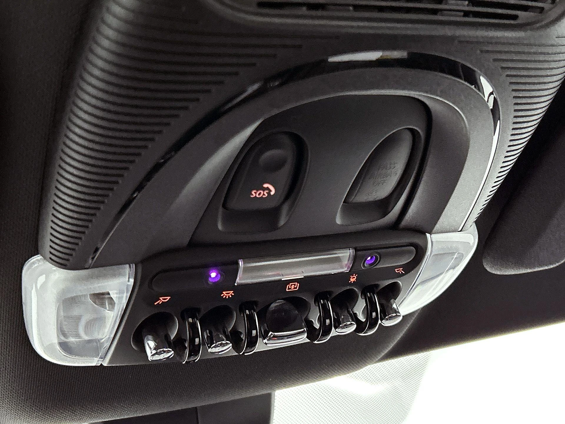 MINI-Countryman-image-11