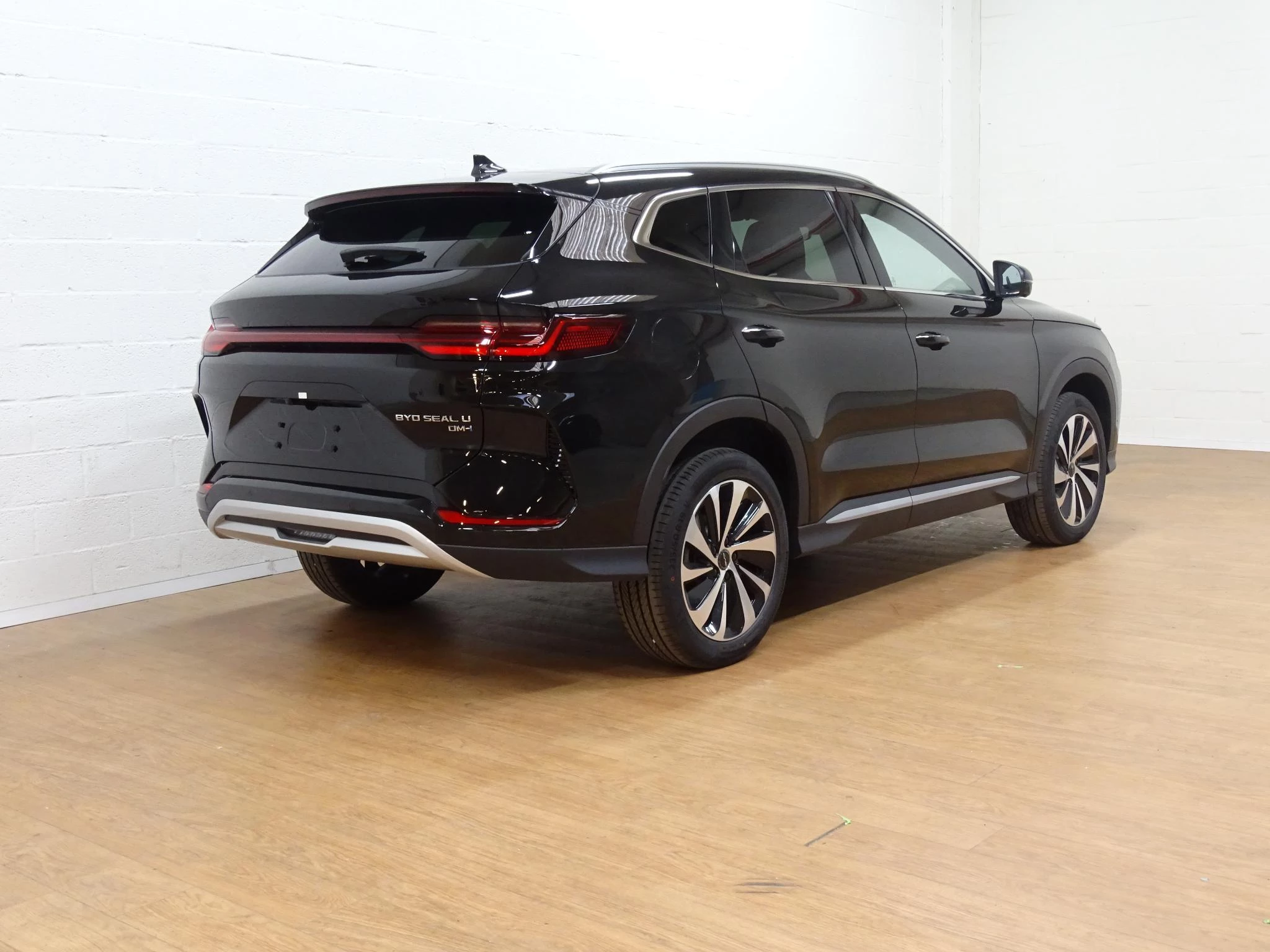 BYD SEAL U DM-I PHEV Boost