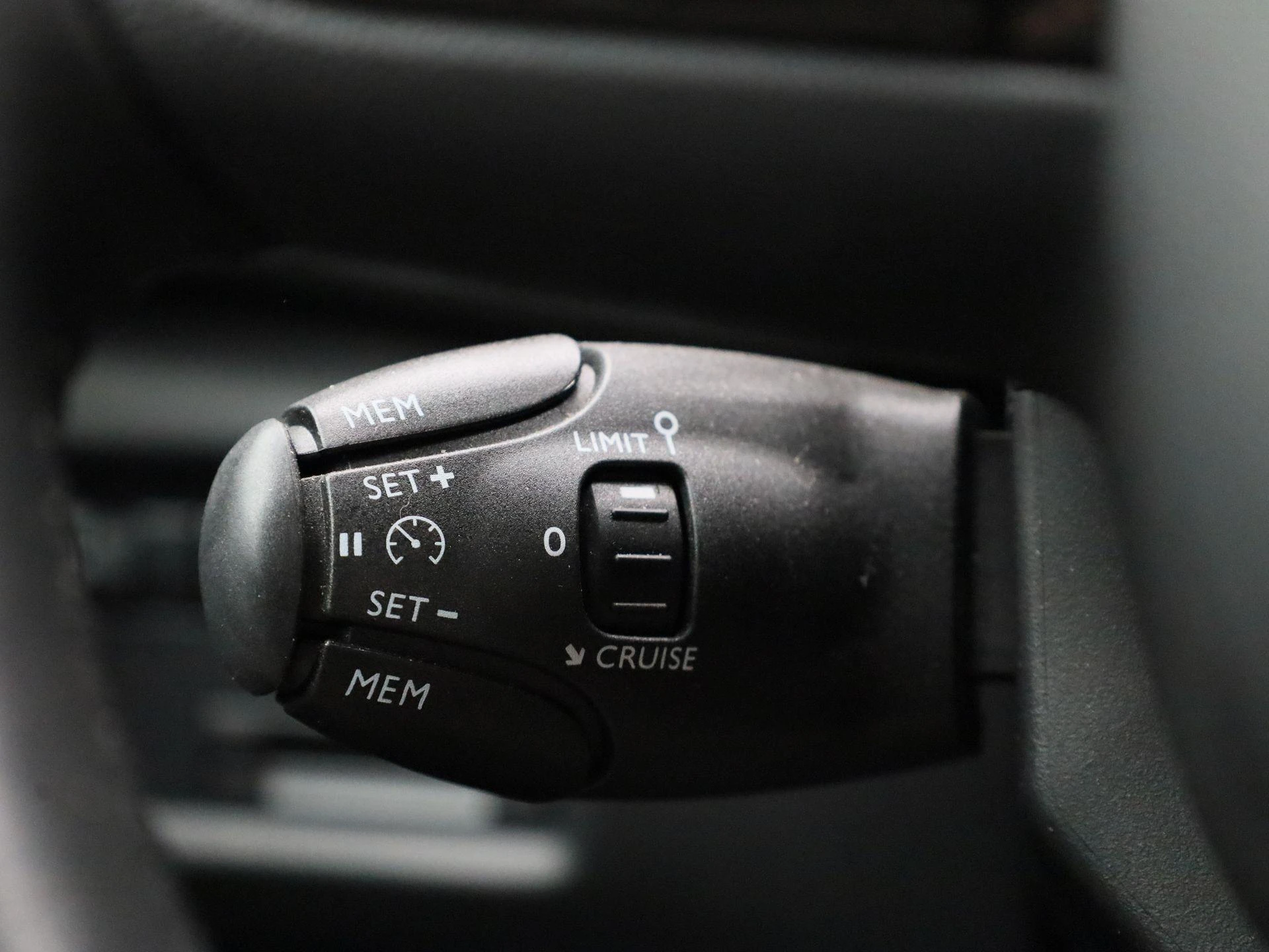 Citroën-C5 Aircross-image-15