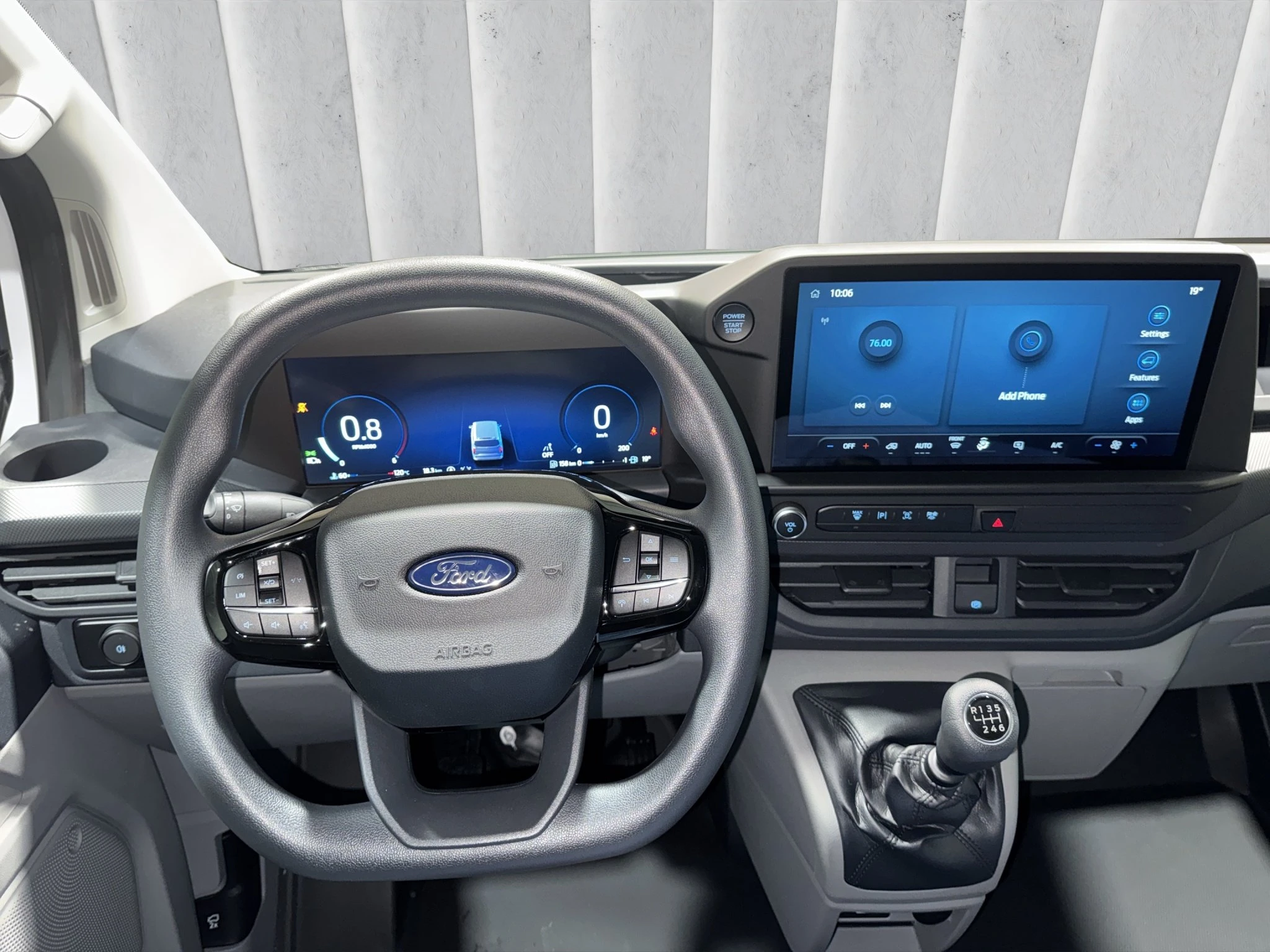 Ford-Transit Custom-image-10