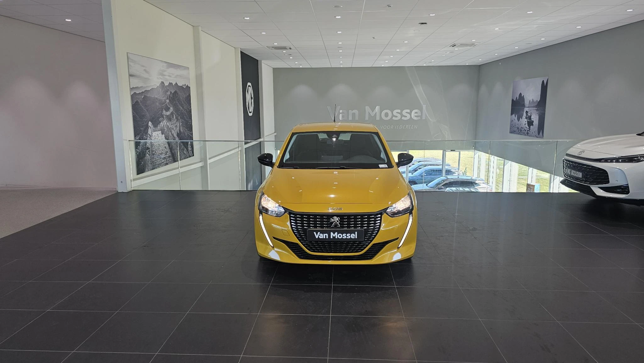 Peugeot-208-image-1