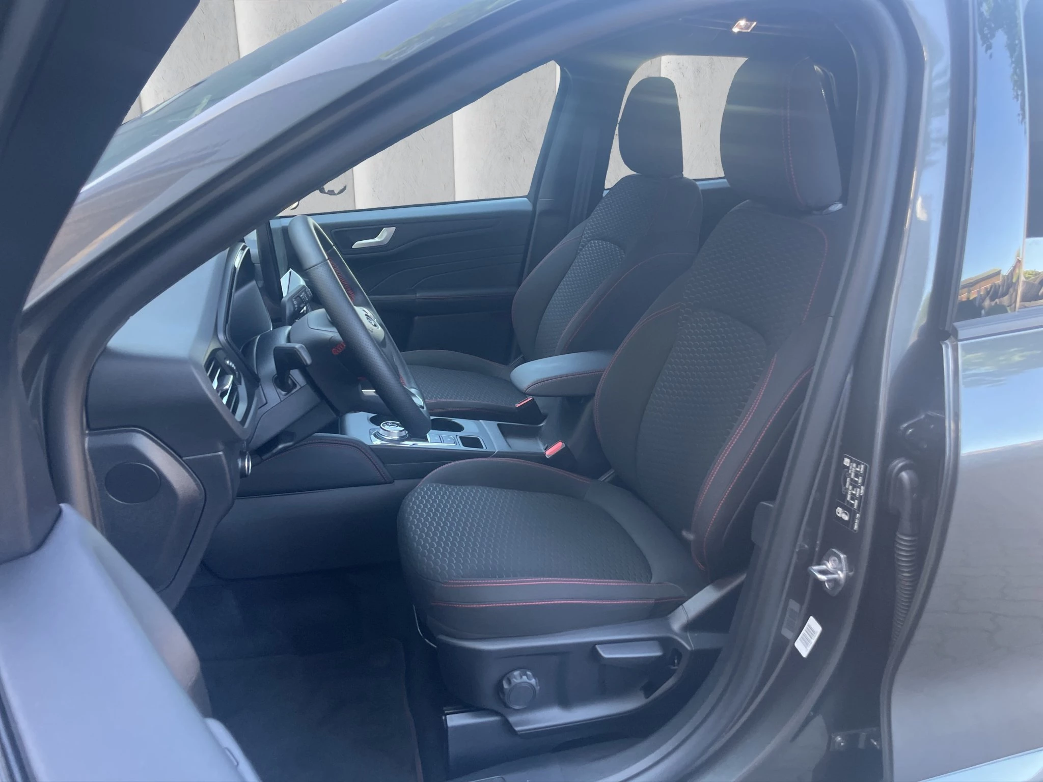 Ford Kuga ST-Line Aut.*KAM*LED-MATRIX*NAVI*GRA*WINTER-PKT.