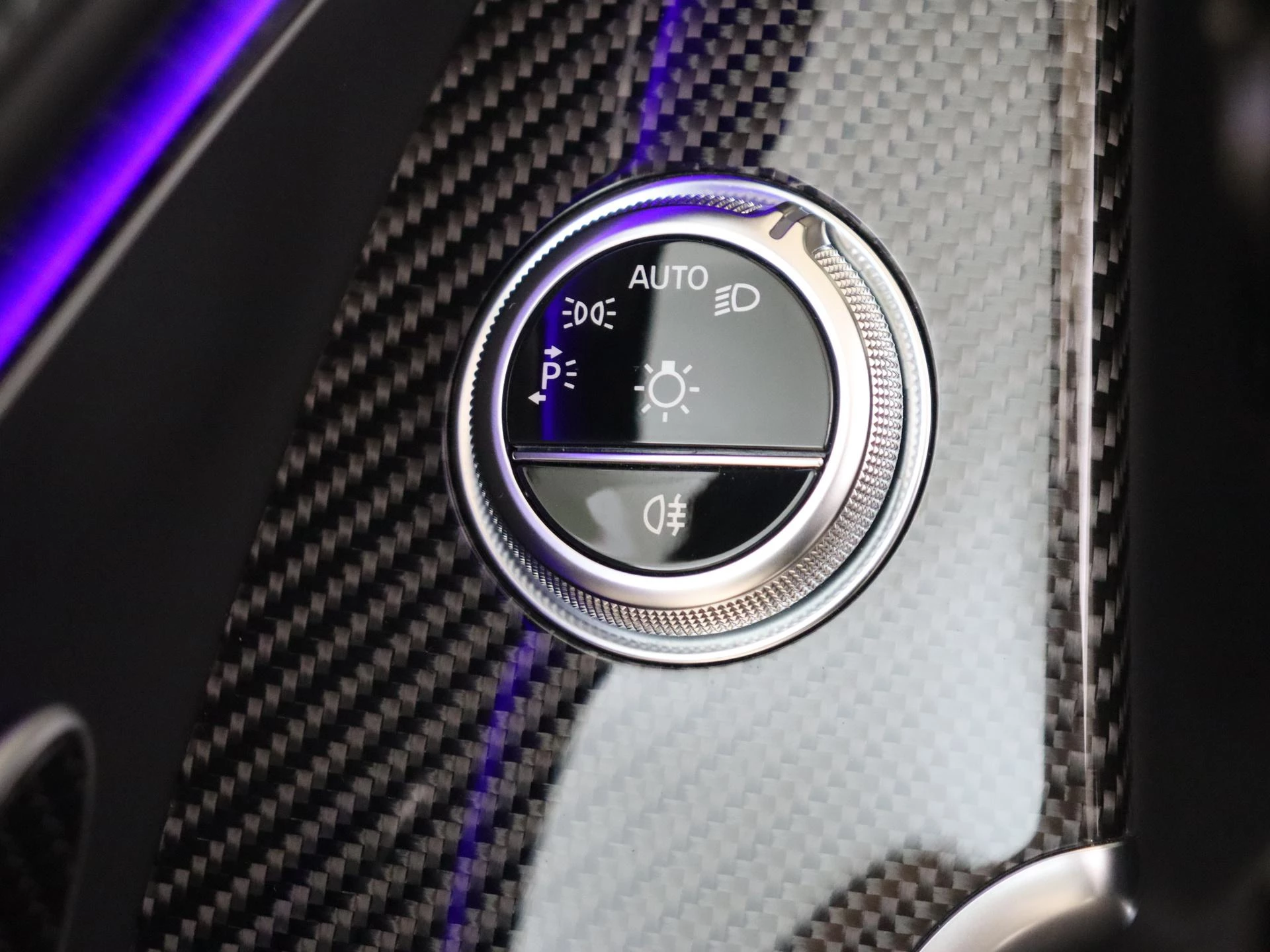 Mercedes-Benz-S-Klasse-image-37