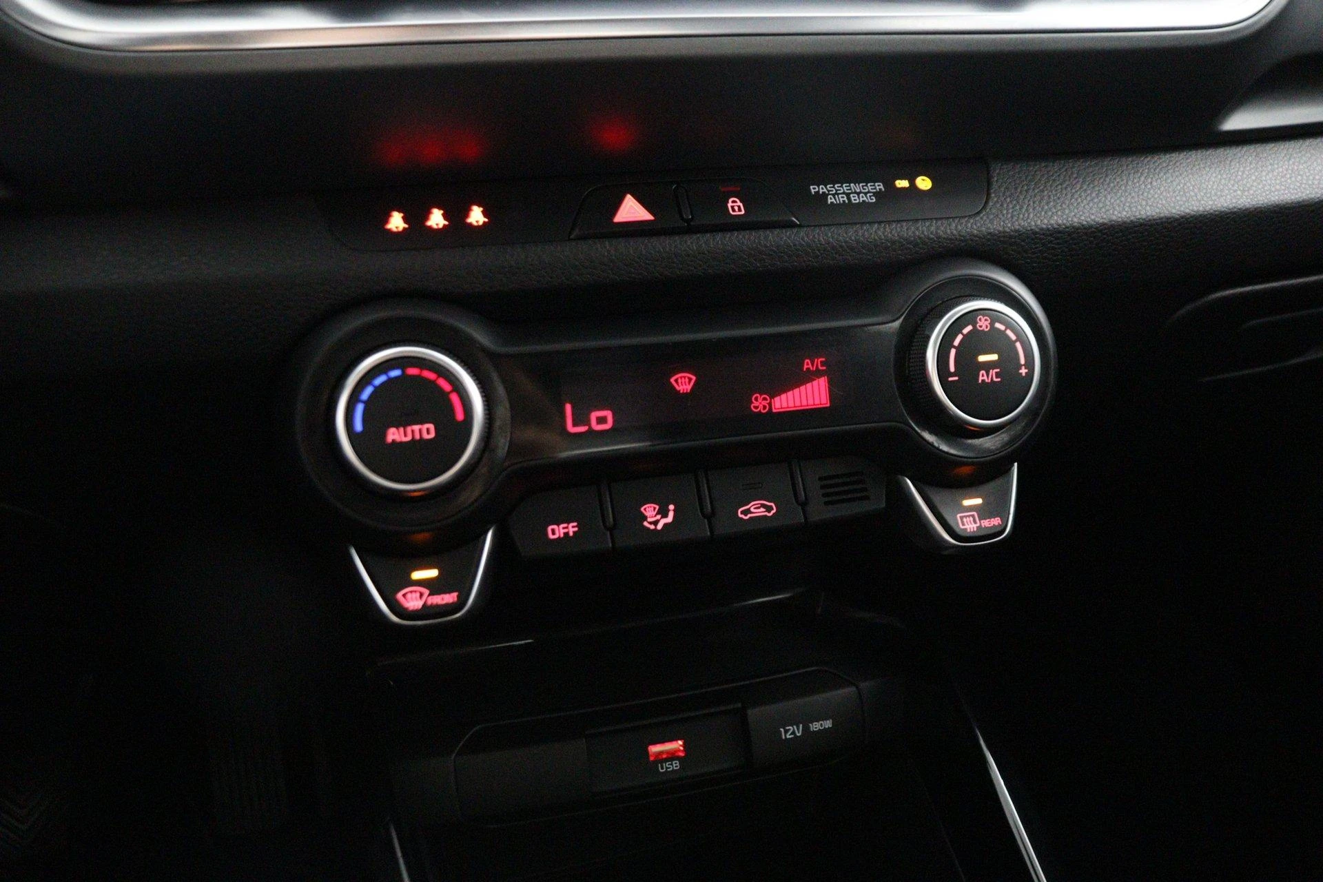 Kia Stonic 1.0 T-GDi MHEV DynamicLine |