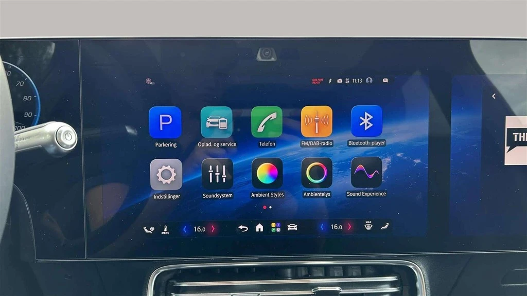 Mercedes-Benz-CLA-image-13