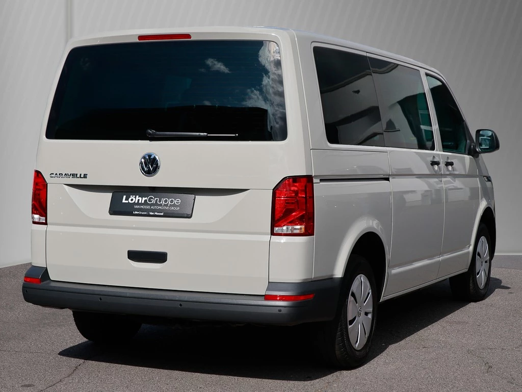 Volkswagen-Transporter-image-3