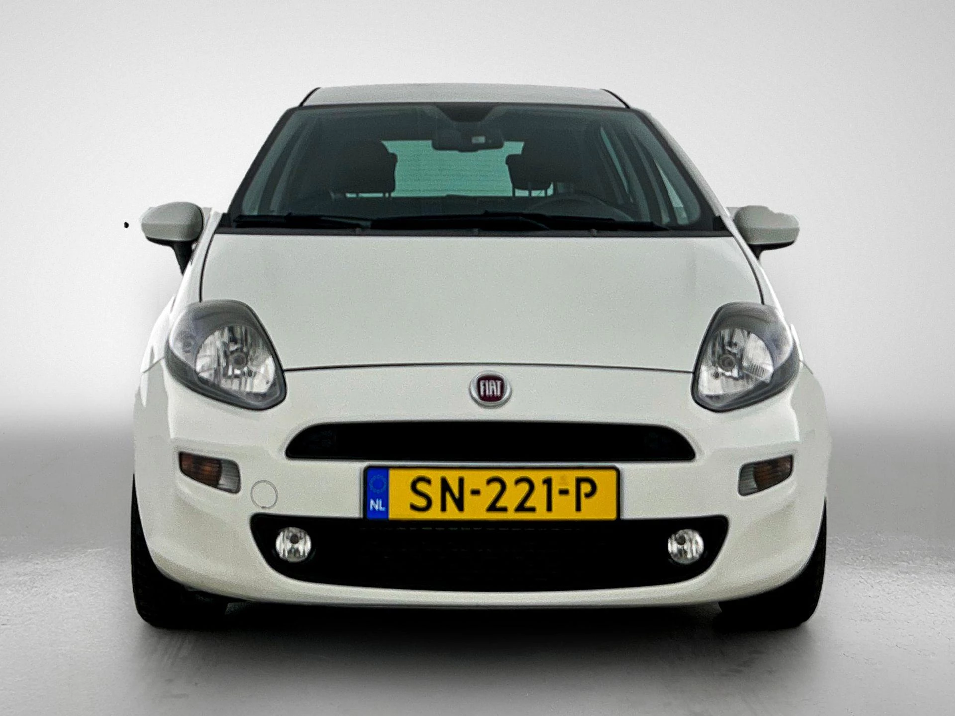 Fiat-Punto-image-4