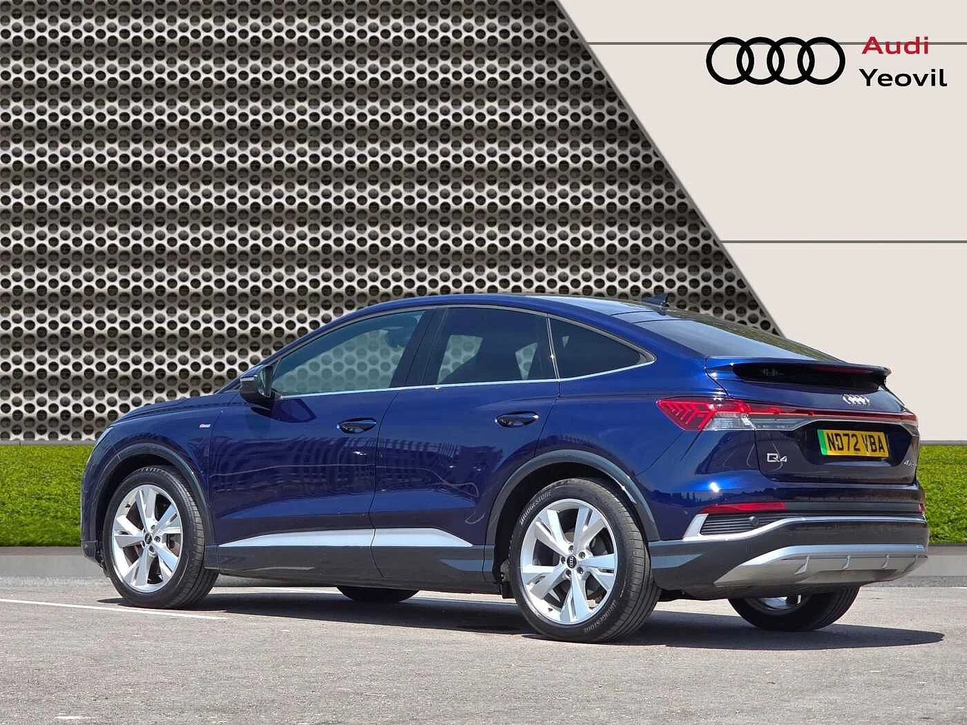 Audi-Q4 Sportback e-tron-image-46