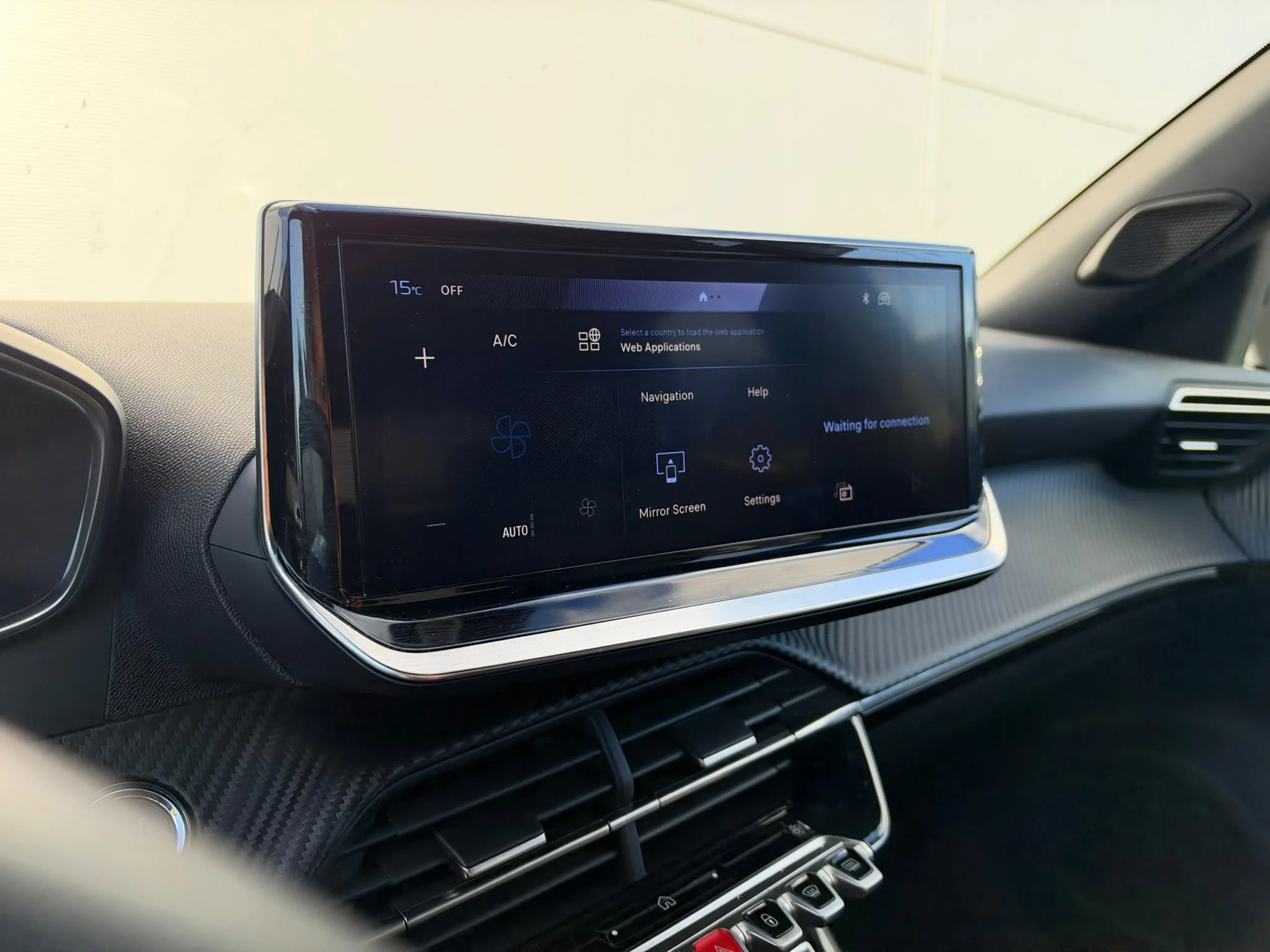 Peugeot-2008-image-12