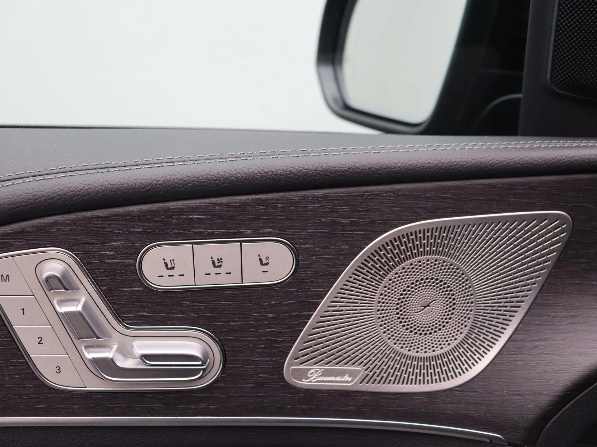 Mercedes-Benz-GLE-image-7