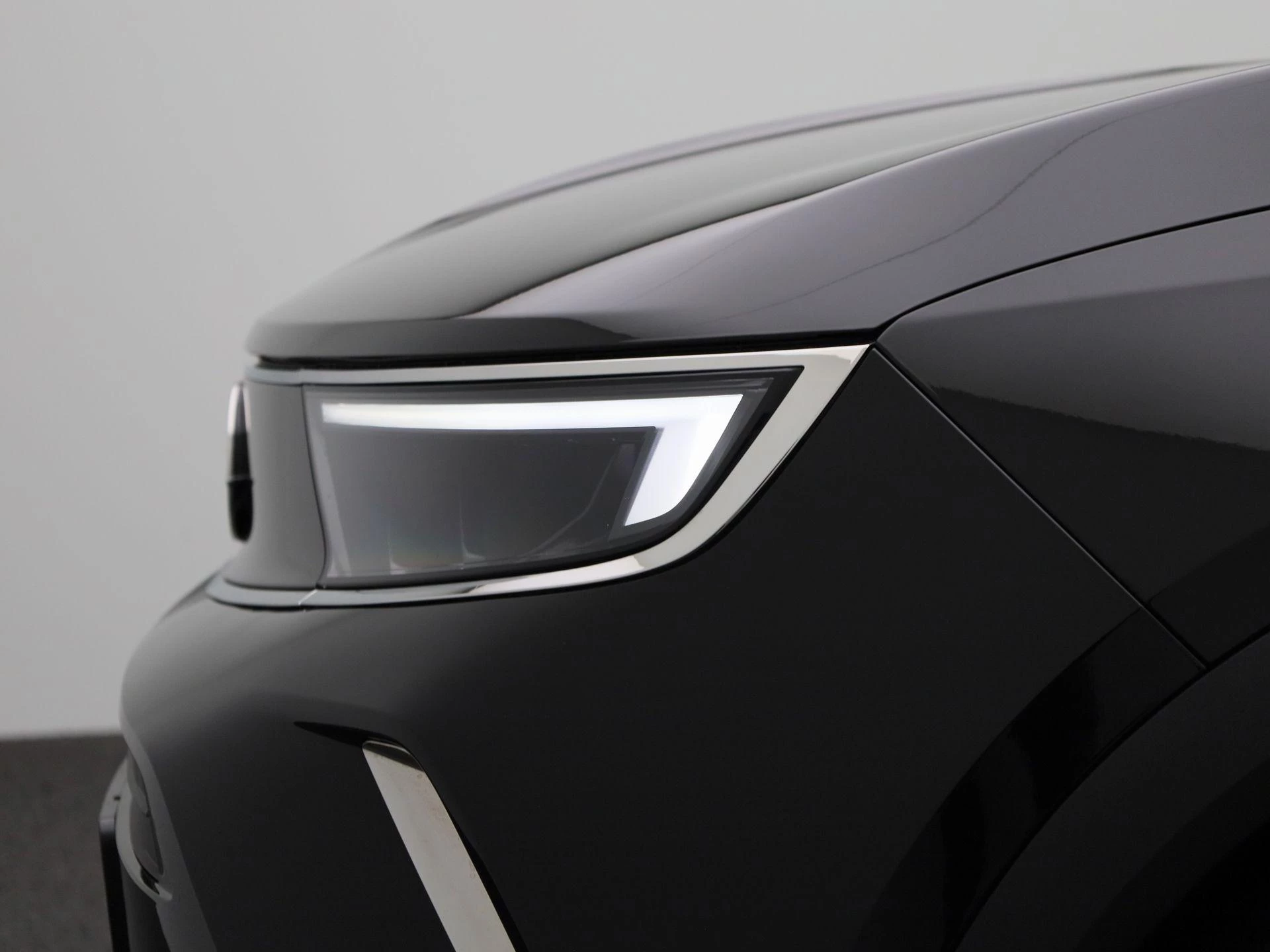 Opel Mokka-e BEV 50kWh e-Elegance