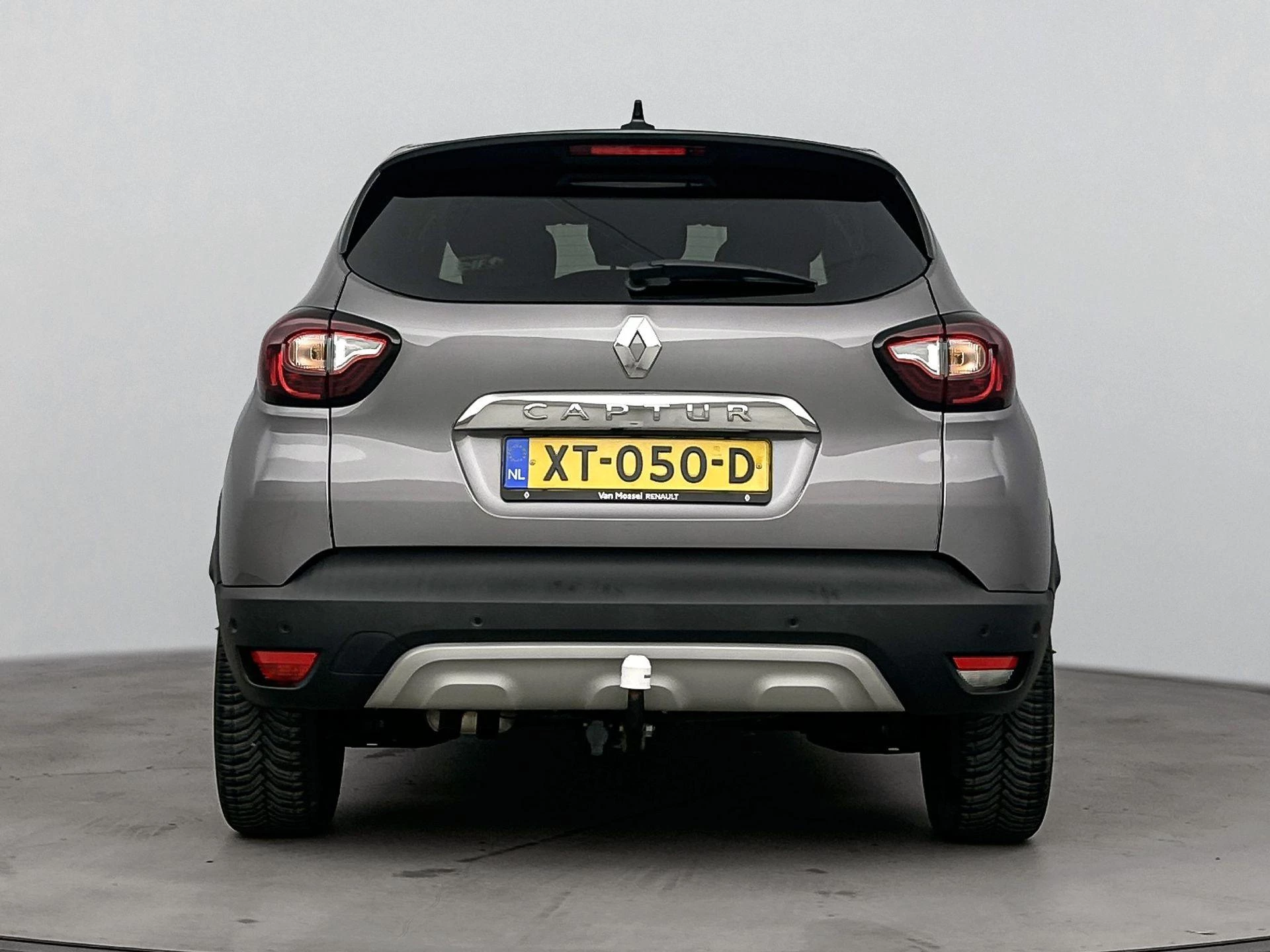 Renault-Captur-image-2