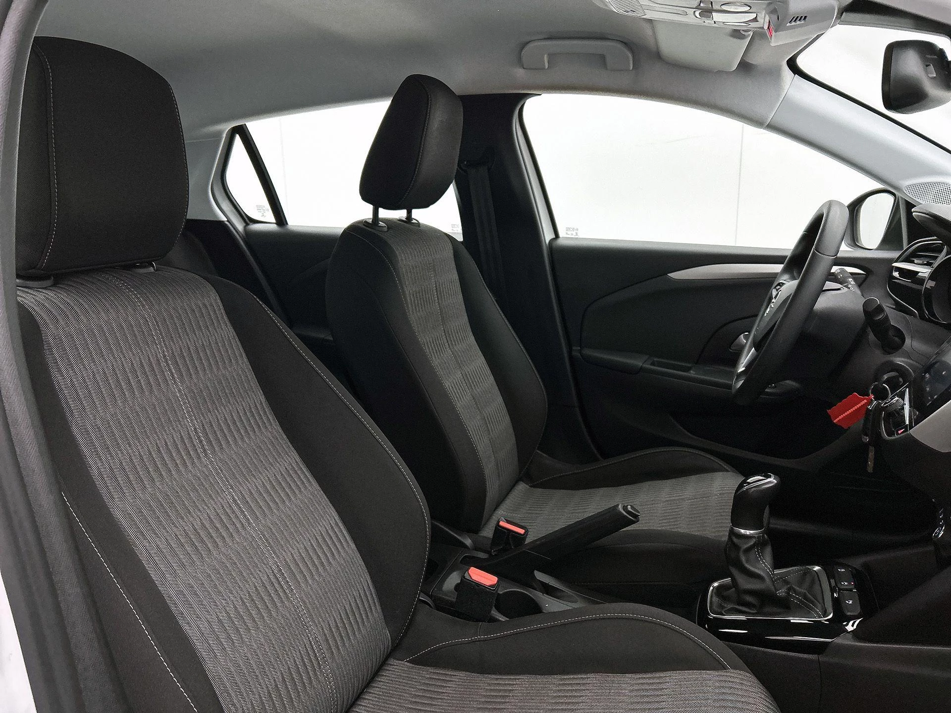 Opel-Corsa-image-31