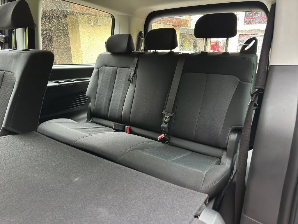 Hyundai-Staria-image-25