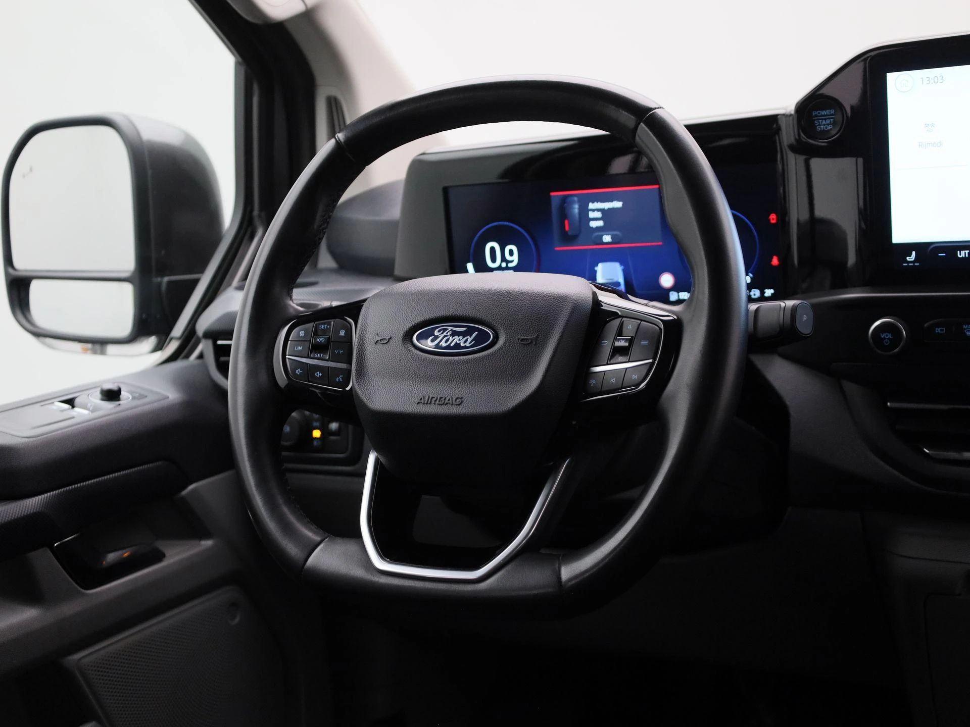 Ford-Transit Custom-image-8