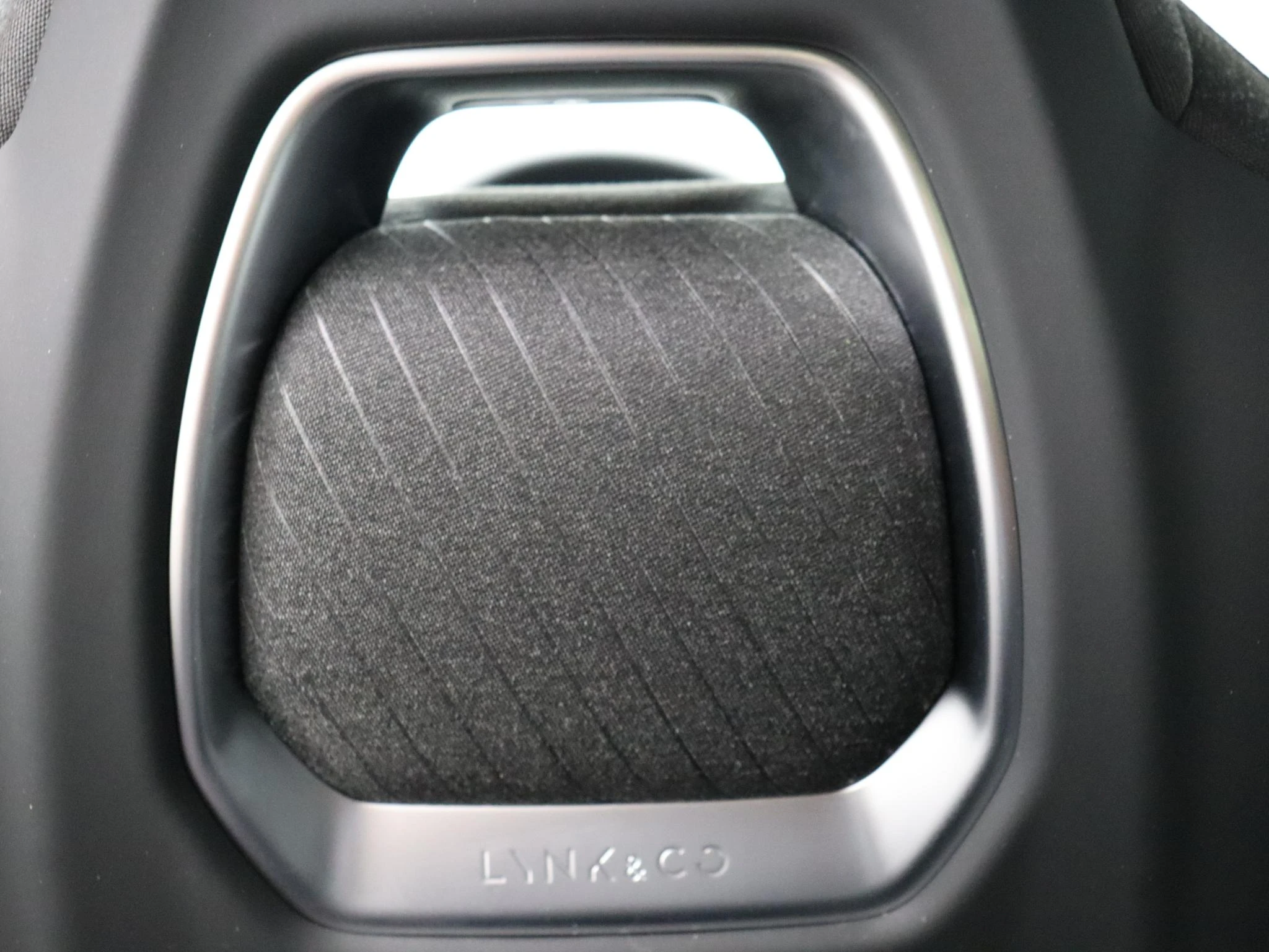 Lynk & Co-01-image-21