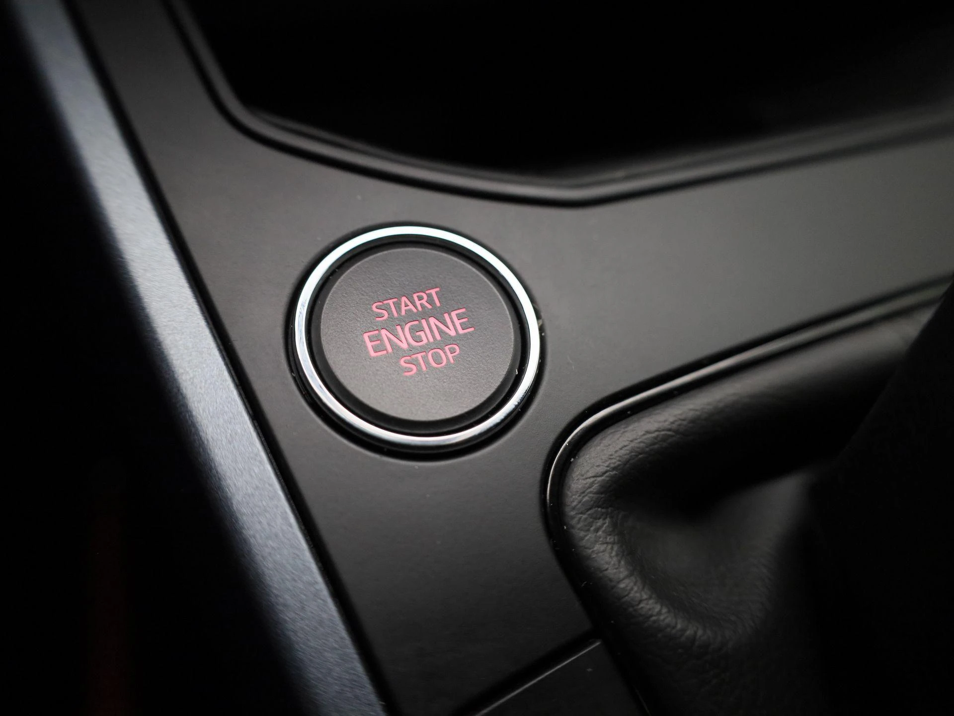 SEAT-Arona-image-26